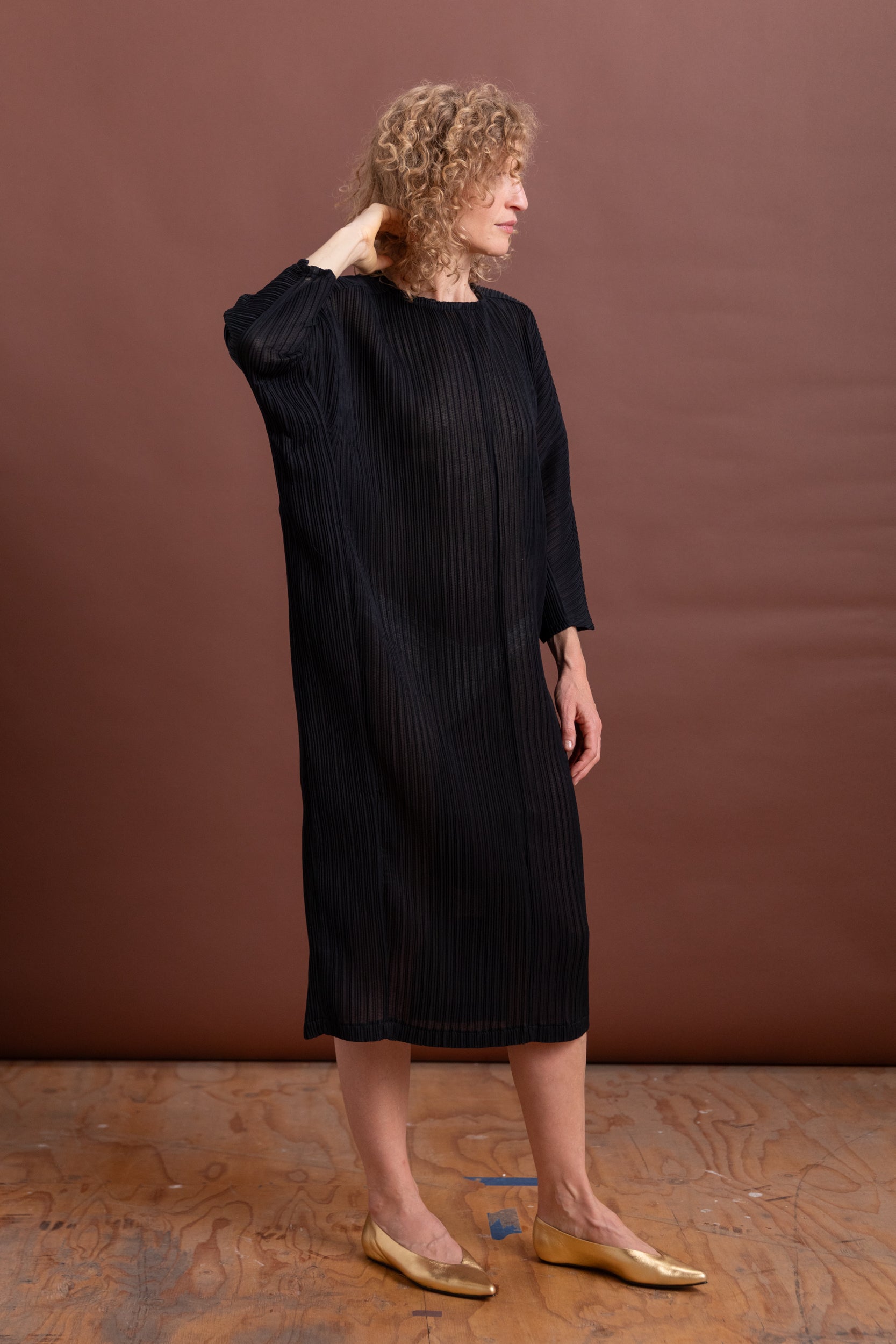 SEQUEL DRESS IN BLACK