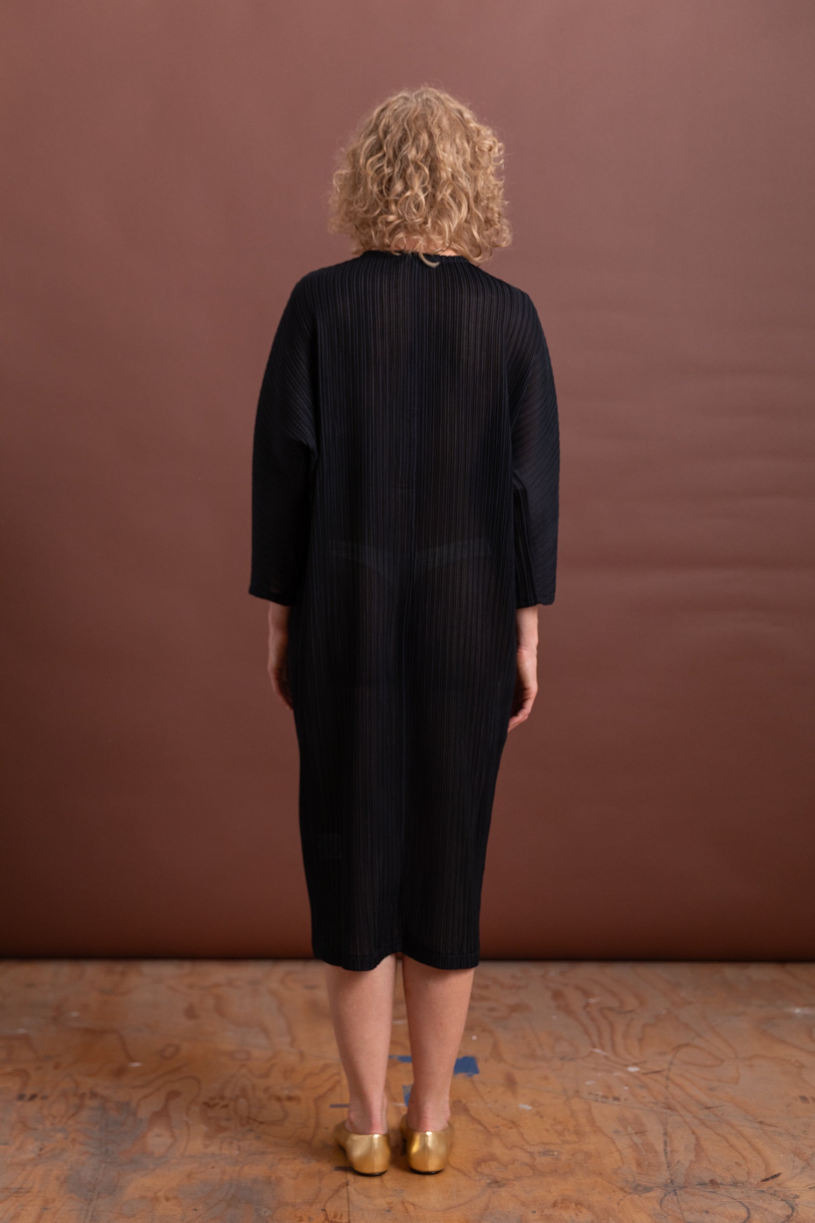 SEQUEL DRESS IN BLACK