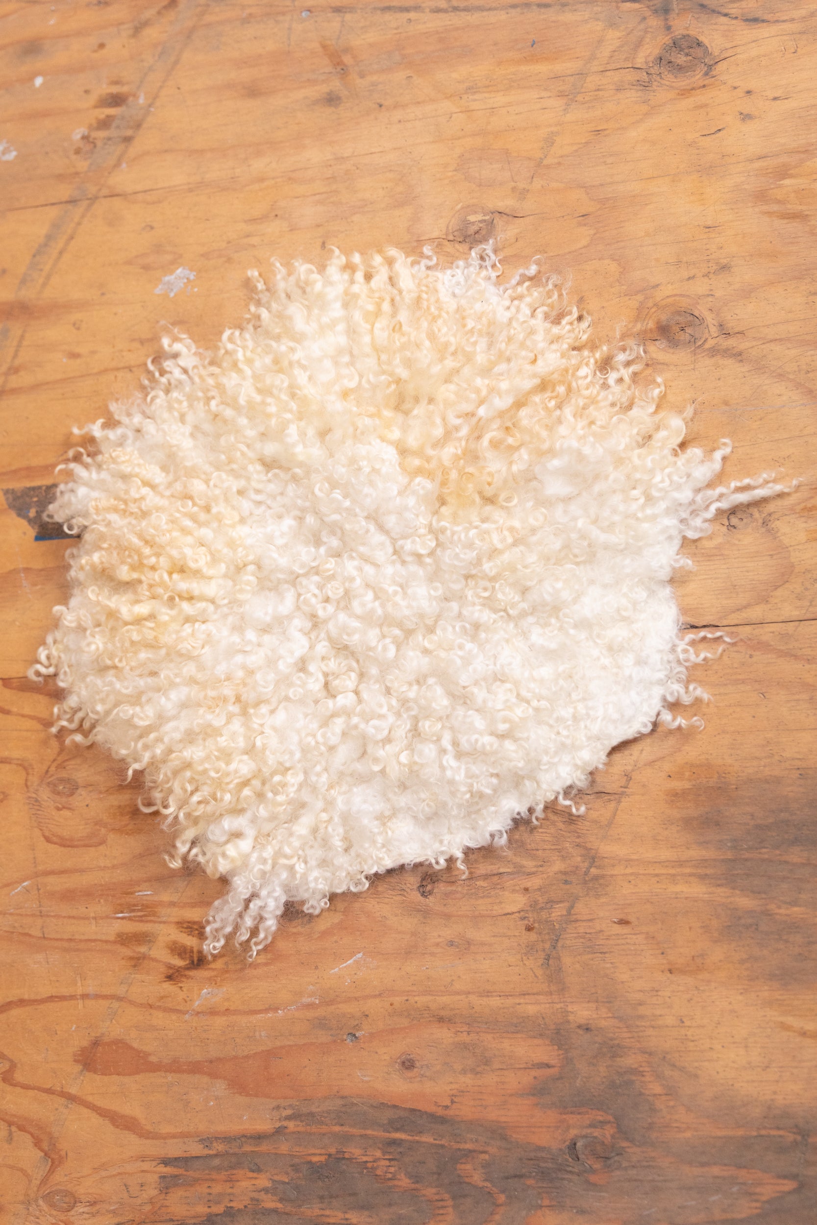 FELTED SEAT CUSHIONS IN NATURAL UNDYED WOOL