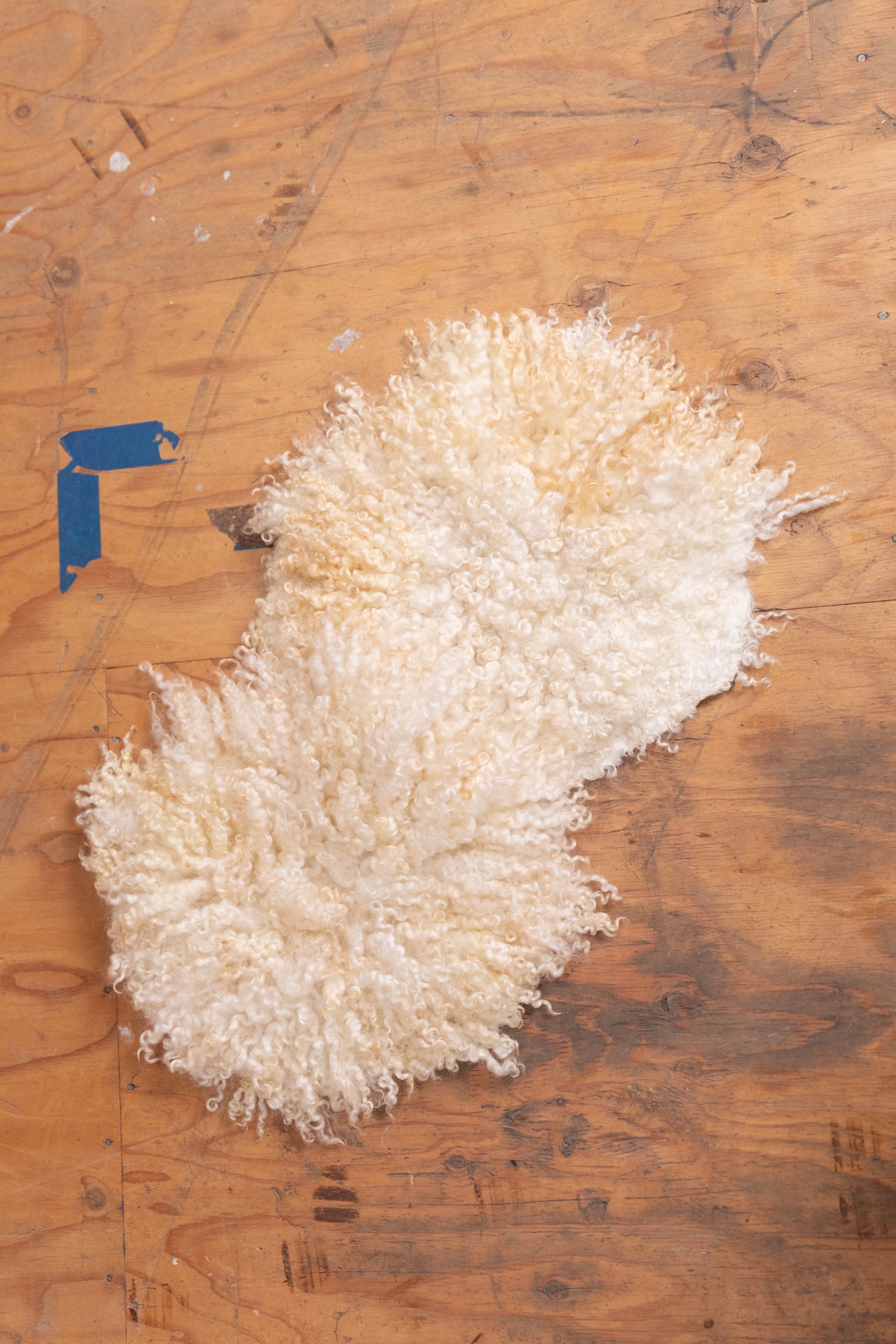 FELTED SEAT CUSHIONS IN NATURAL UNDYED WOOL