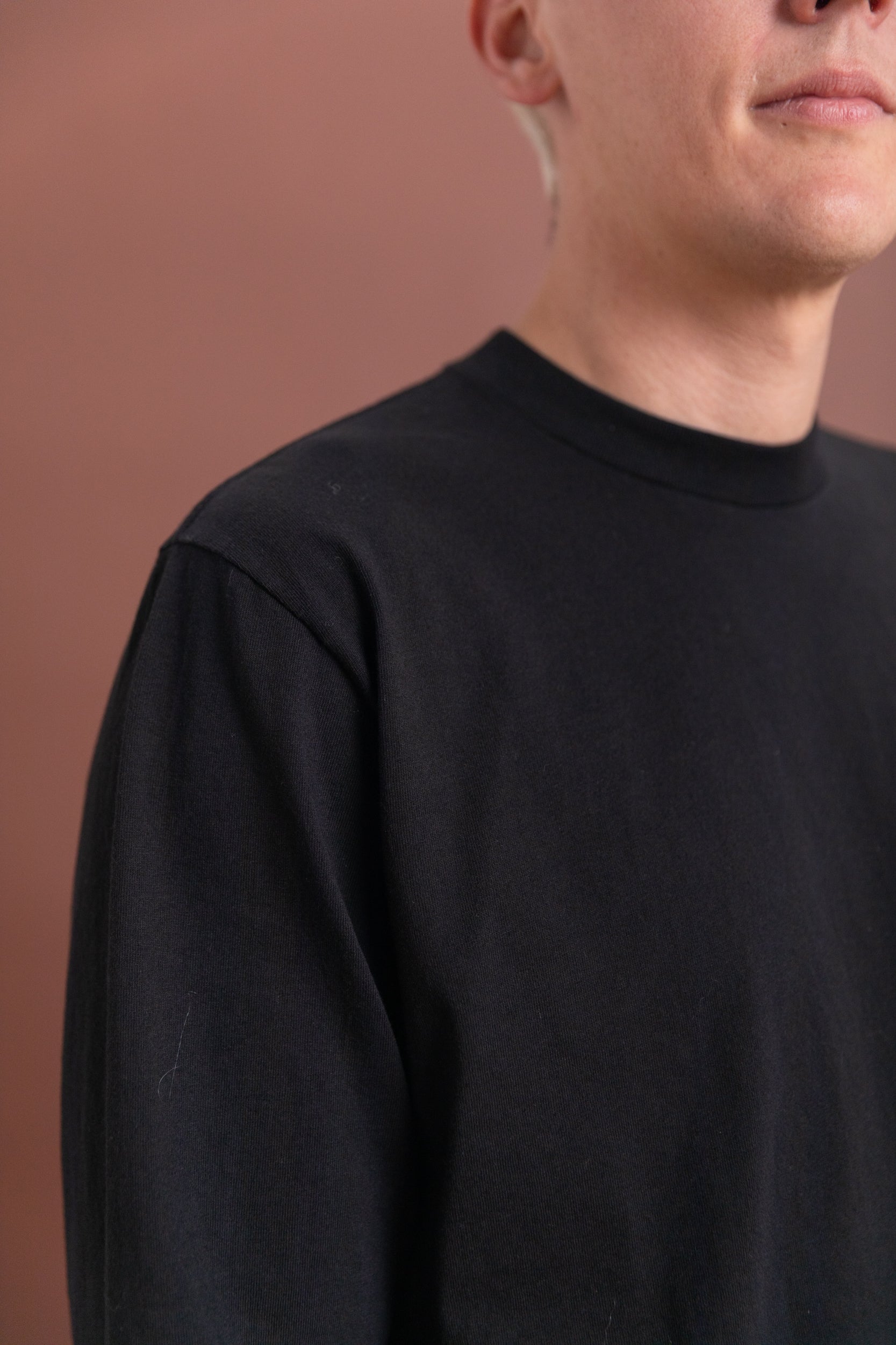 LONG SLEEVE MUNICIPAL TEE SHIRT IN BLACK
