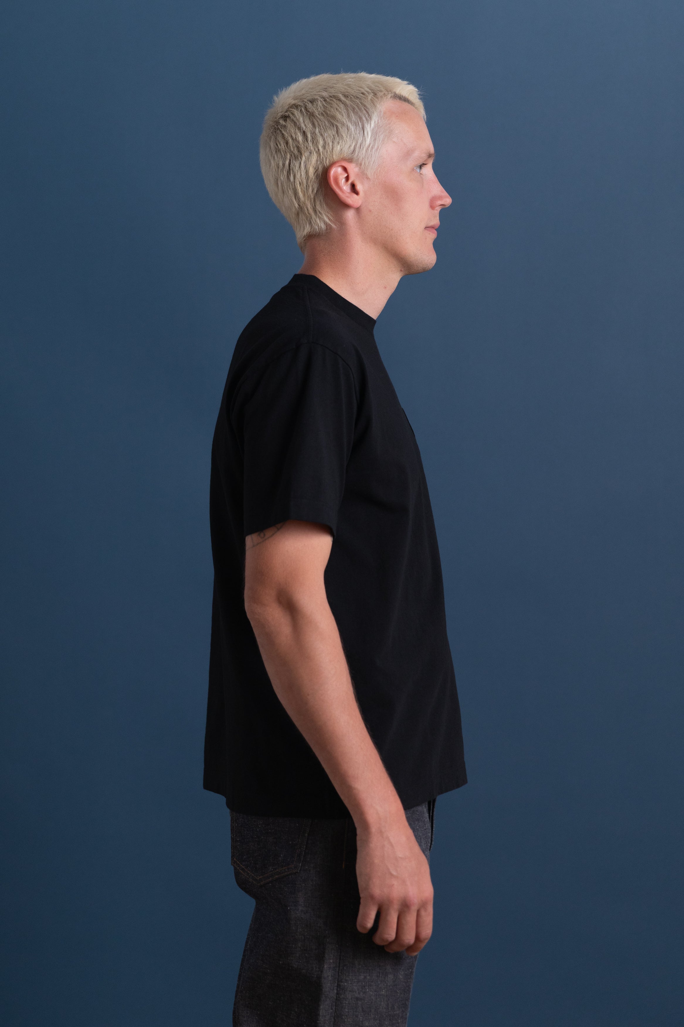 MUNICIPAL POCKET TEE IN BLACK