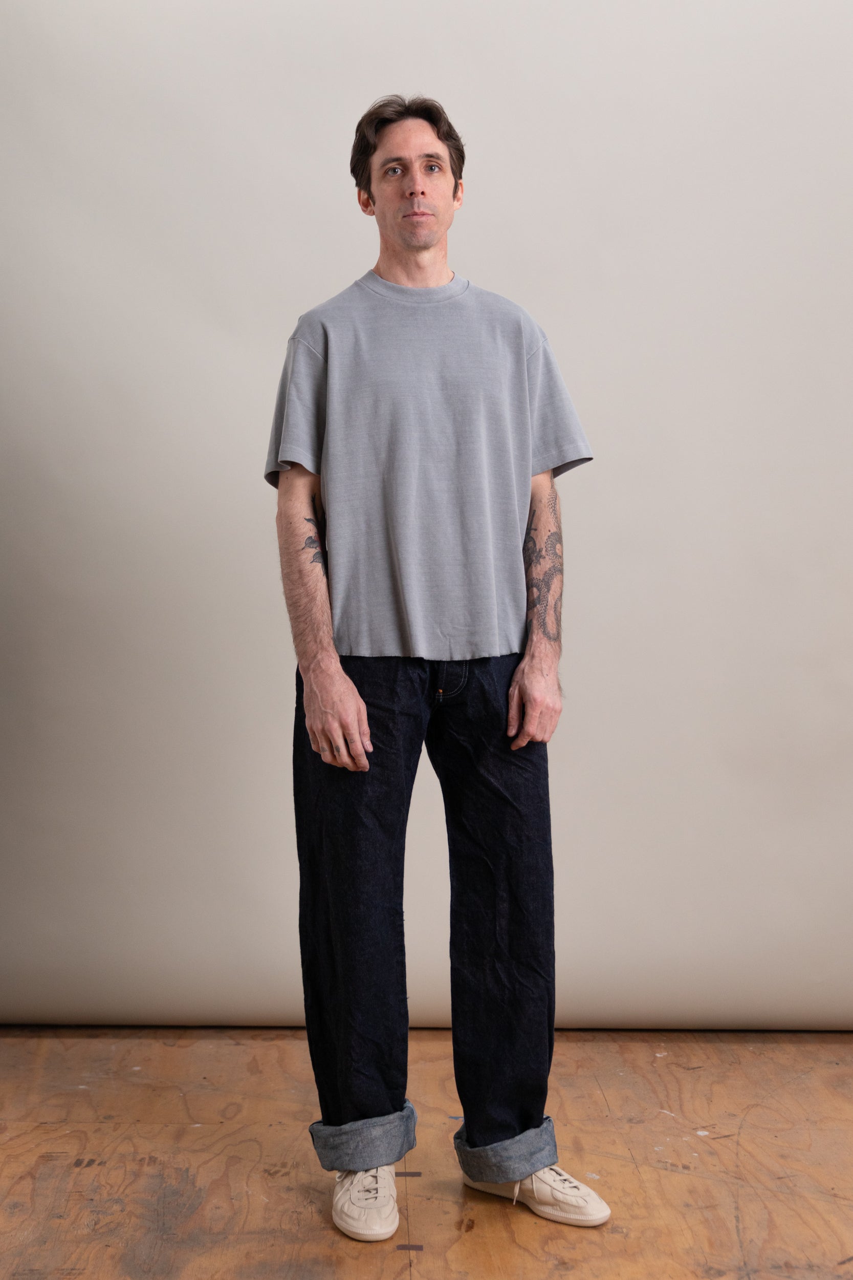 SIERRA STRIPE TEE SHIRT IN PIGMENT CHALK