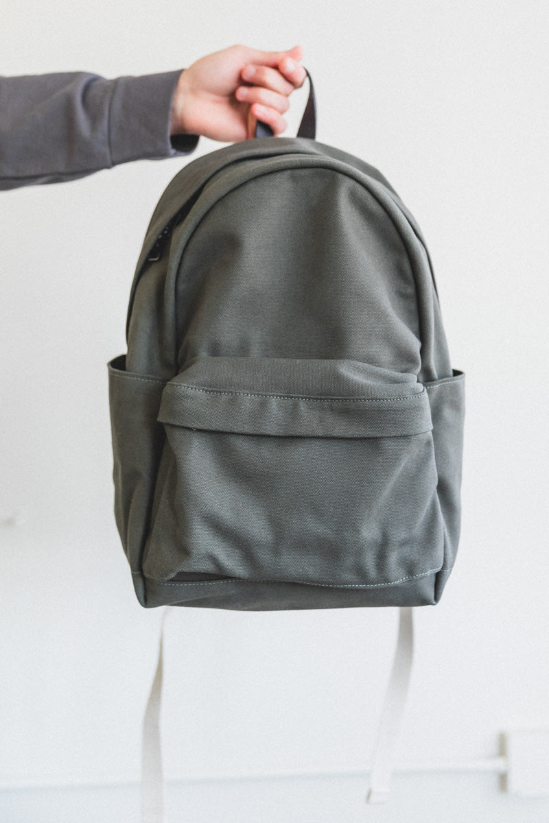 ARC DAYPACK IN ARMY GREEN