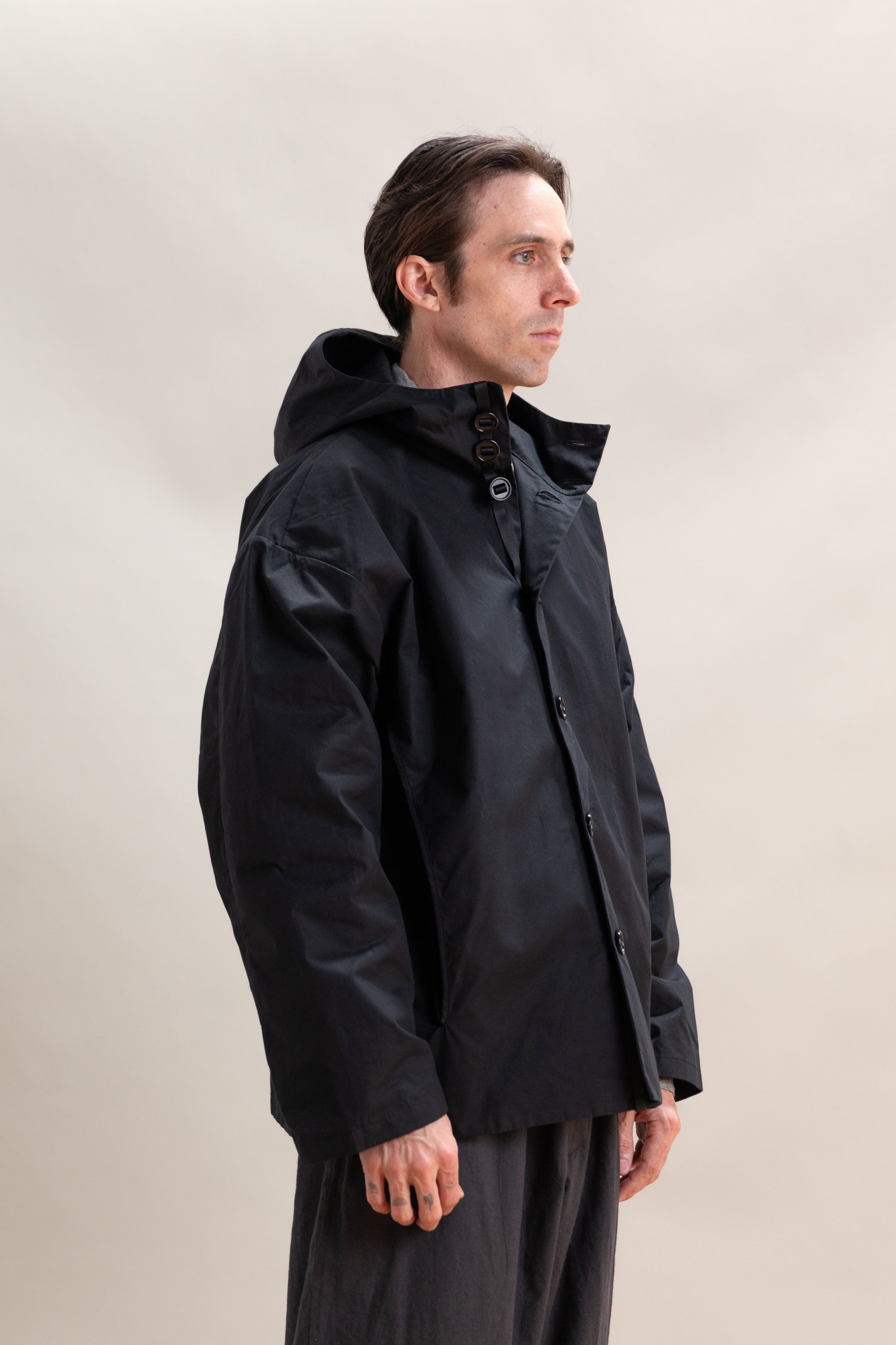 R0 Y-3 GILL JACKET IN BLACK MASTER SHIELD