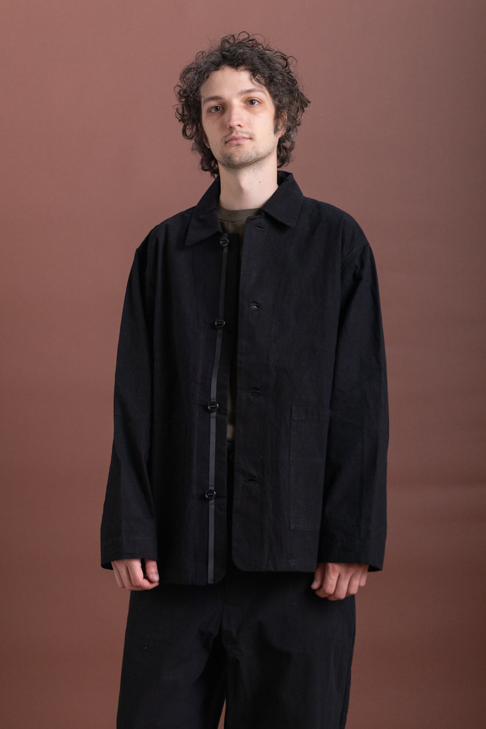 R19 02 COVERALL JACKET IN BLACK WAX