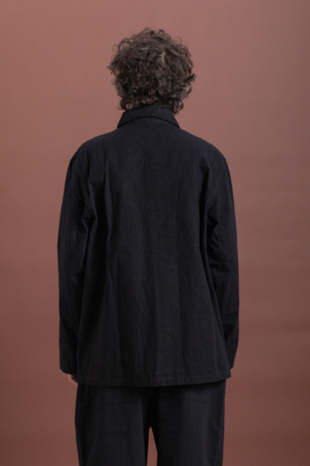 R19 02 COVERALL JACKET IN BLACK WAX