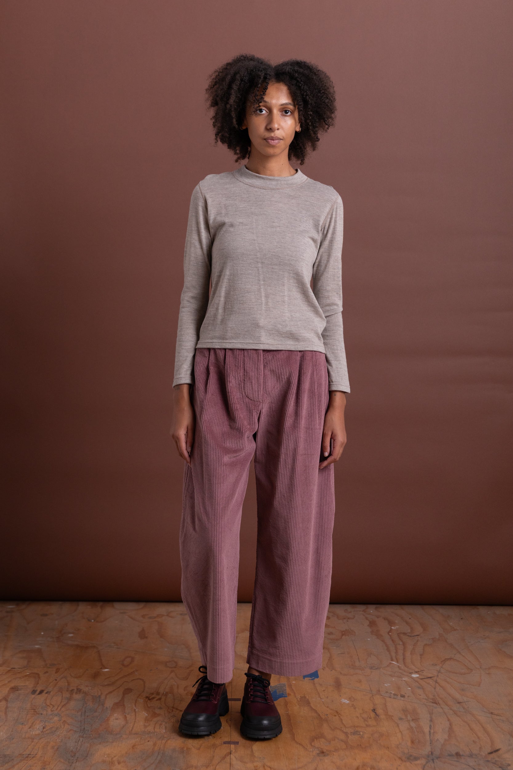 R19 U6 LONG SLEEVE UNDER LAYER IN GROUND KNIT