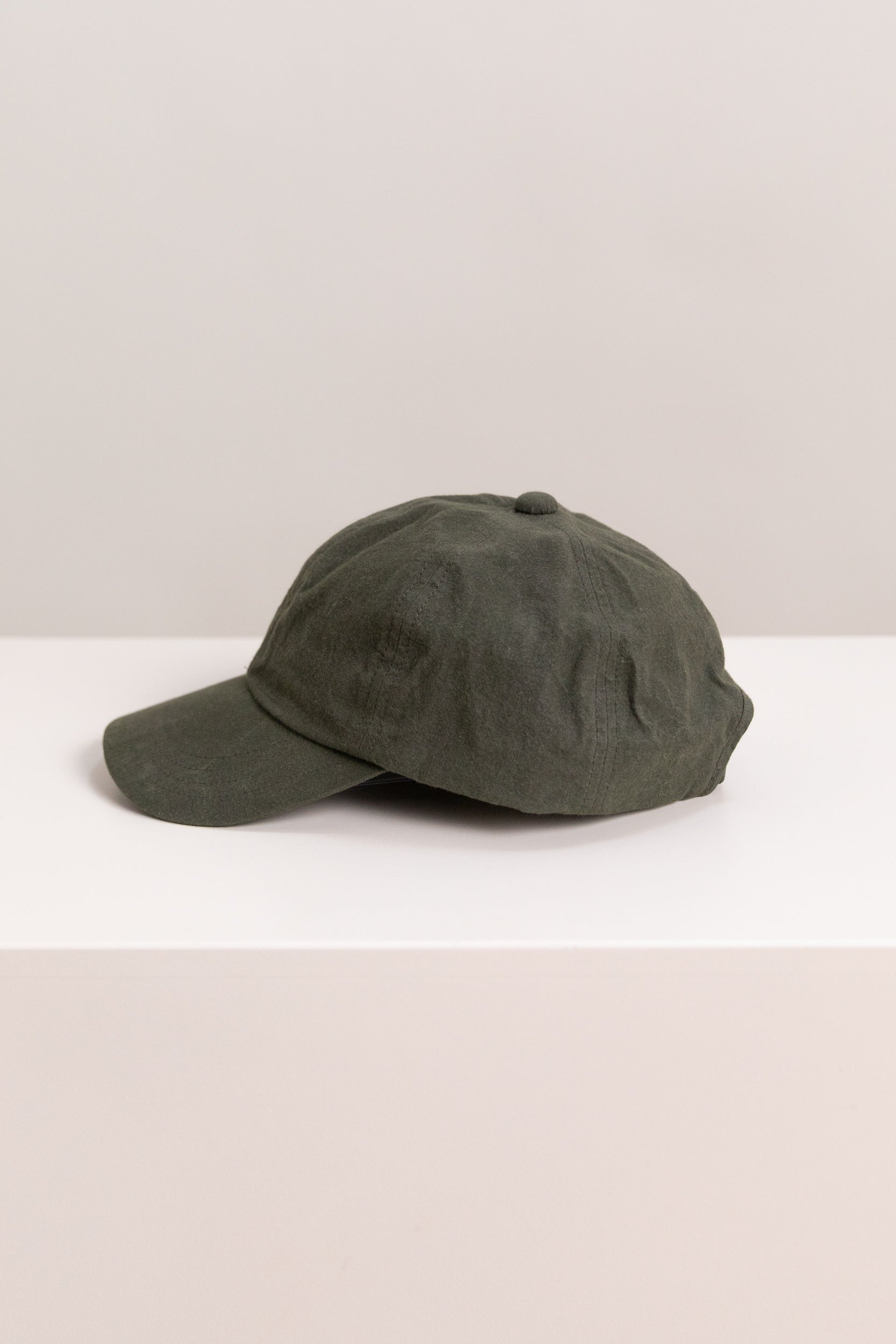 R20 C3 DEEP CAP IN WOODLAND WAX