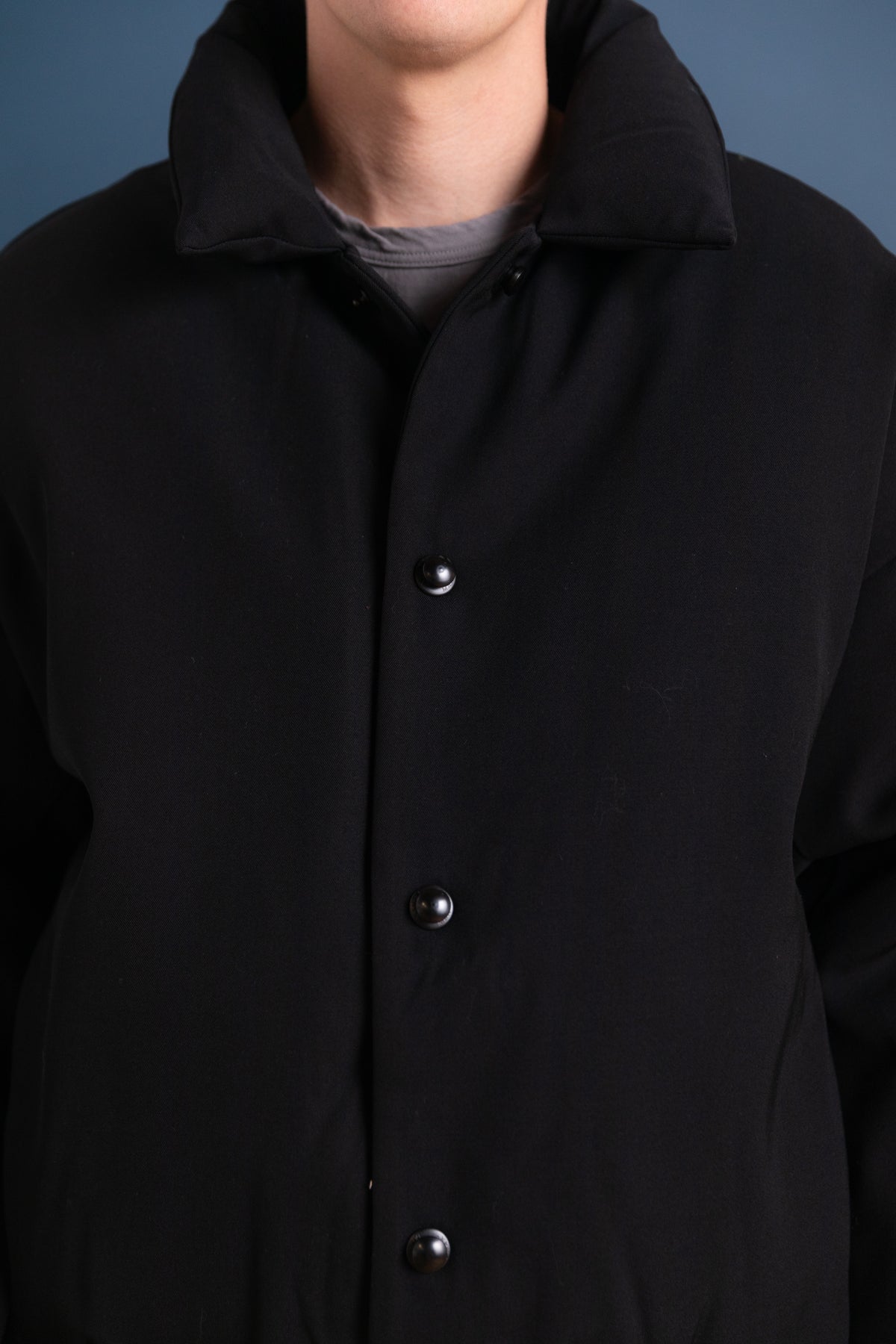 R21 D6 DOUBLE DOWN BLOUSON IN BLACK IMPACT WOOL