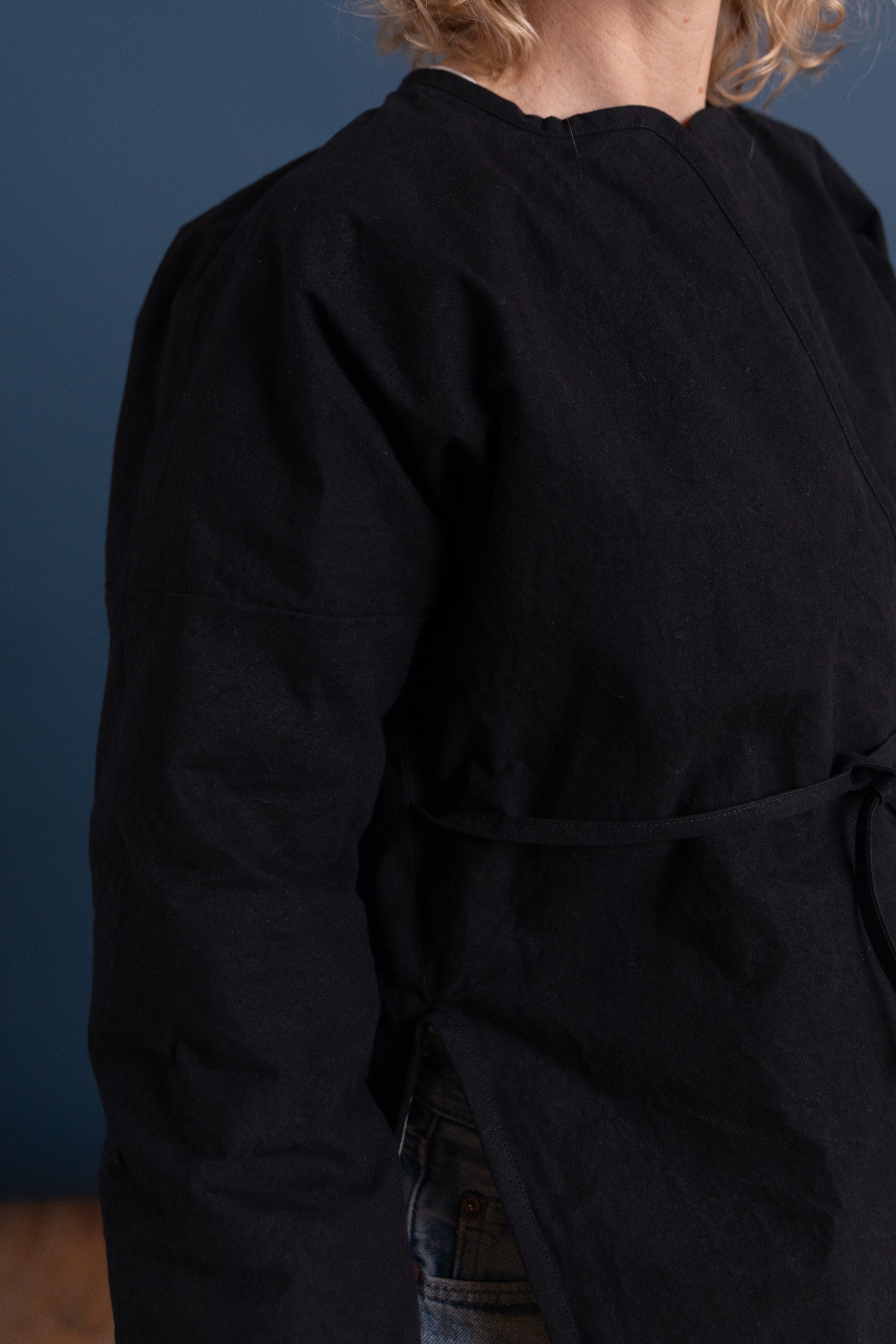 WR21 D7 DOWN CROSS CARDIGAN IN BLACK WAX