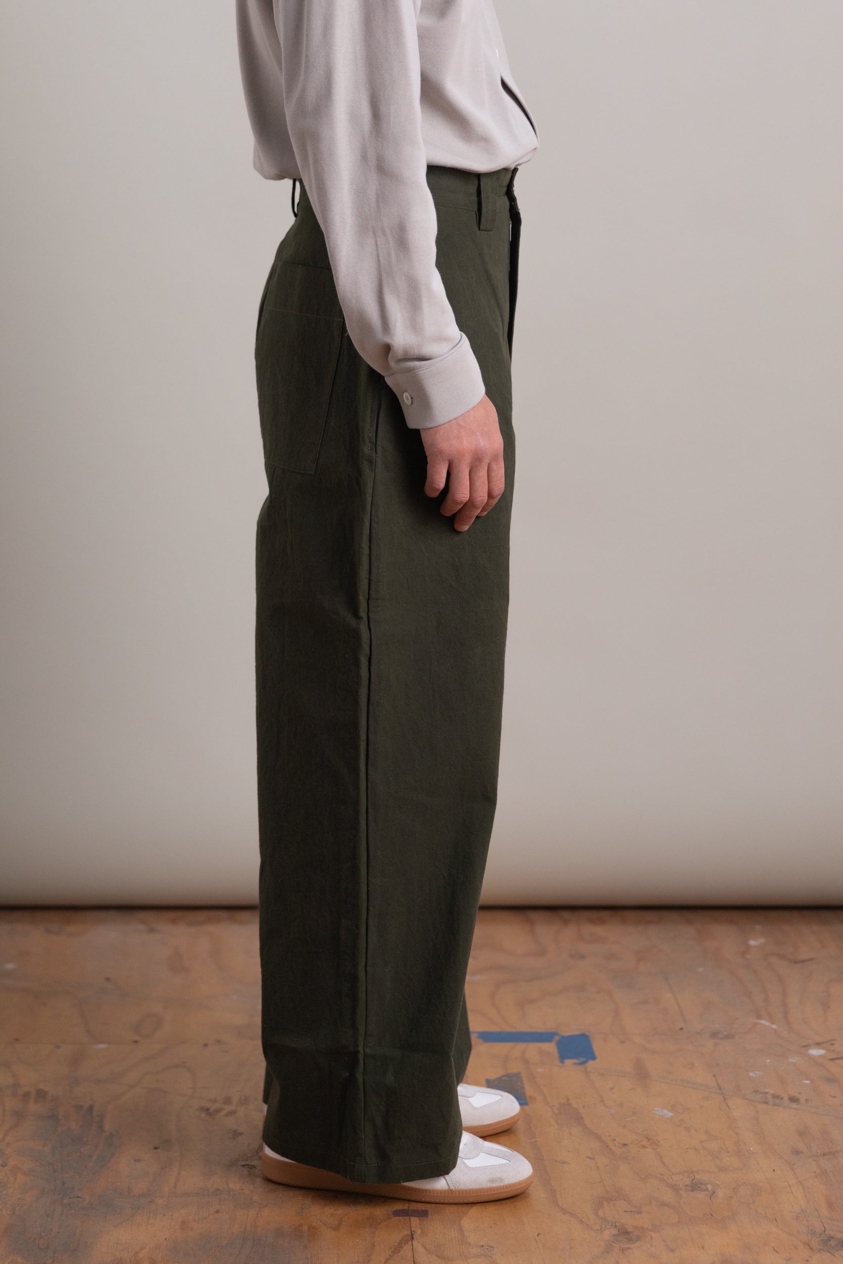 R20 P8 SAIL PANTS IN WOODLAND WAX