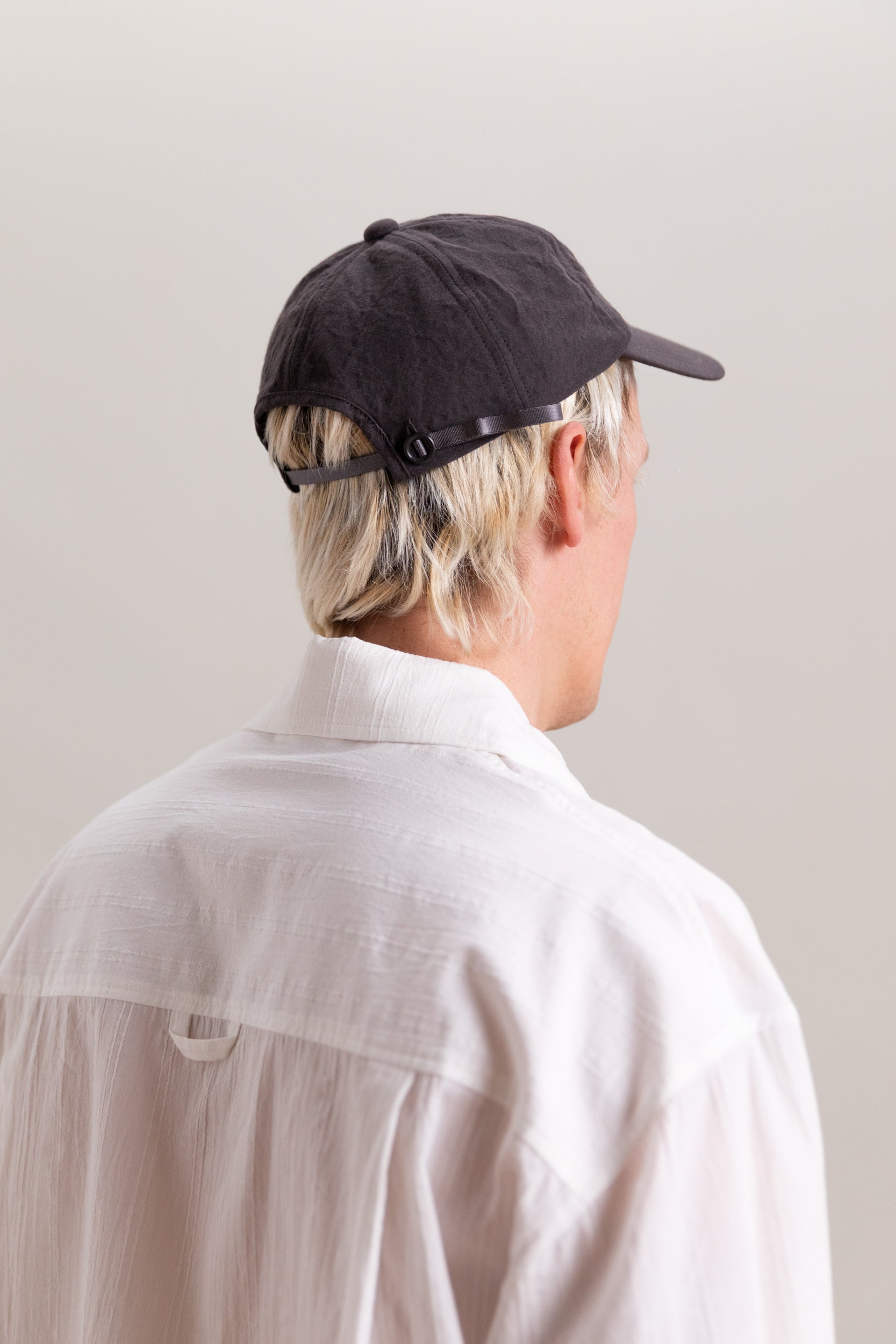 R20 C1 SHALLOW CAP IN EARTH LINEN