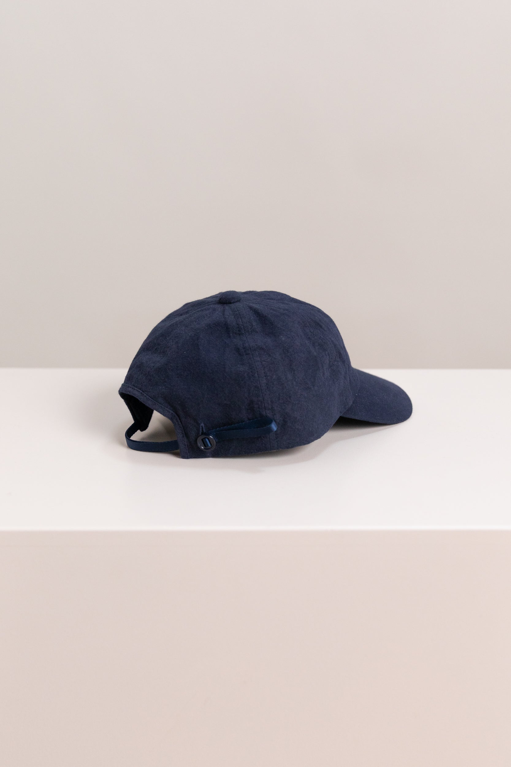 R20 C1 SHALLOW CAP IN PACIFIC WAX