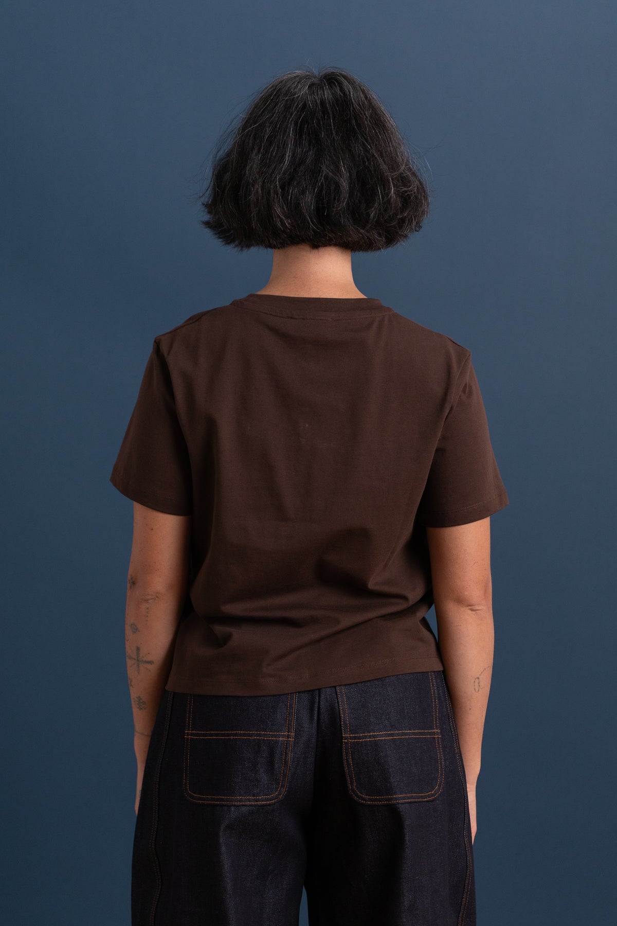 BOYS T-SHIRT IN EBONY COTTON JERSEY