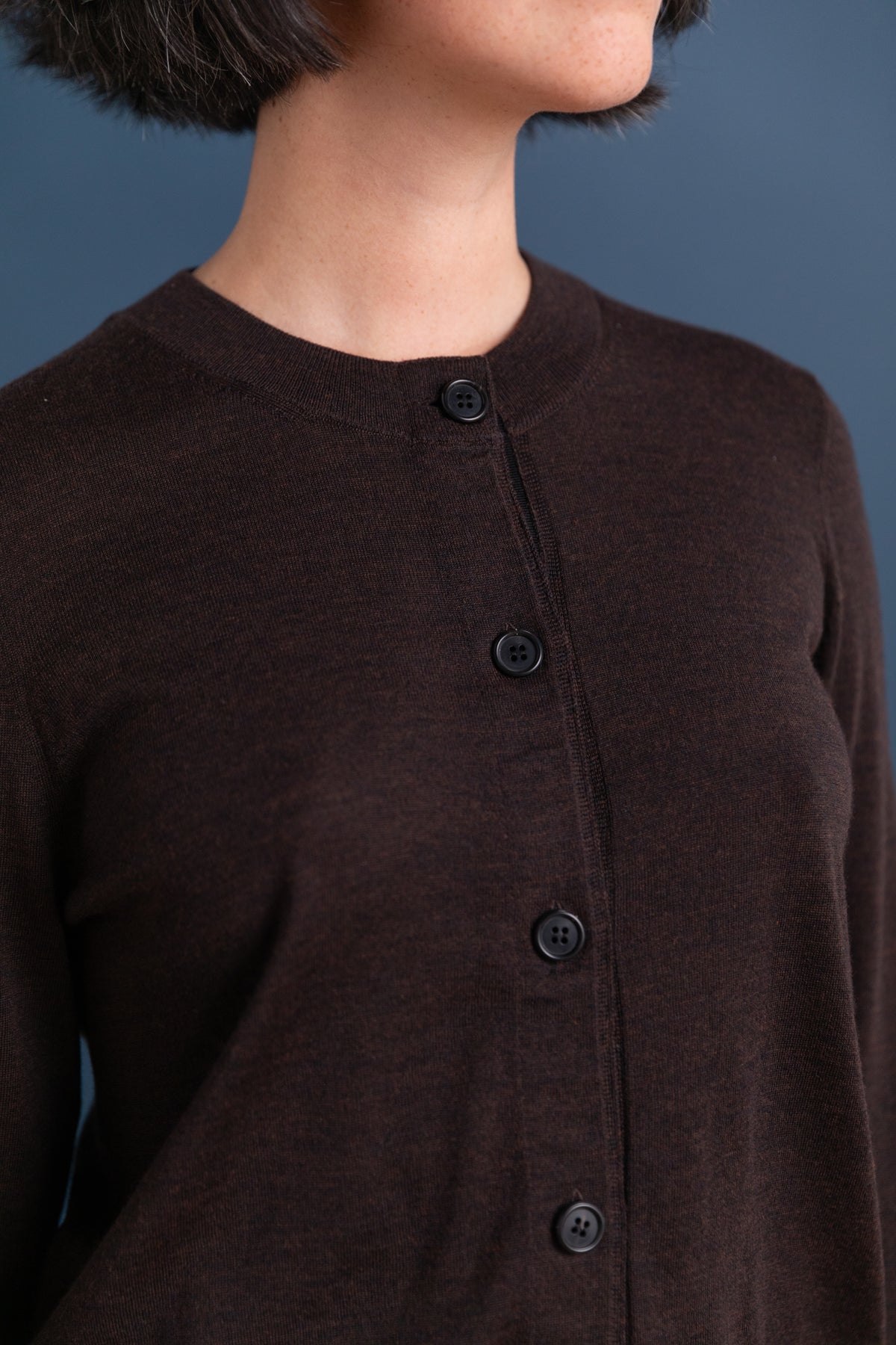CARDIGAN WITH GROSGRAIN PLACKET IN DARK BROWN MERINO WOOL