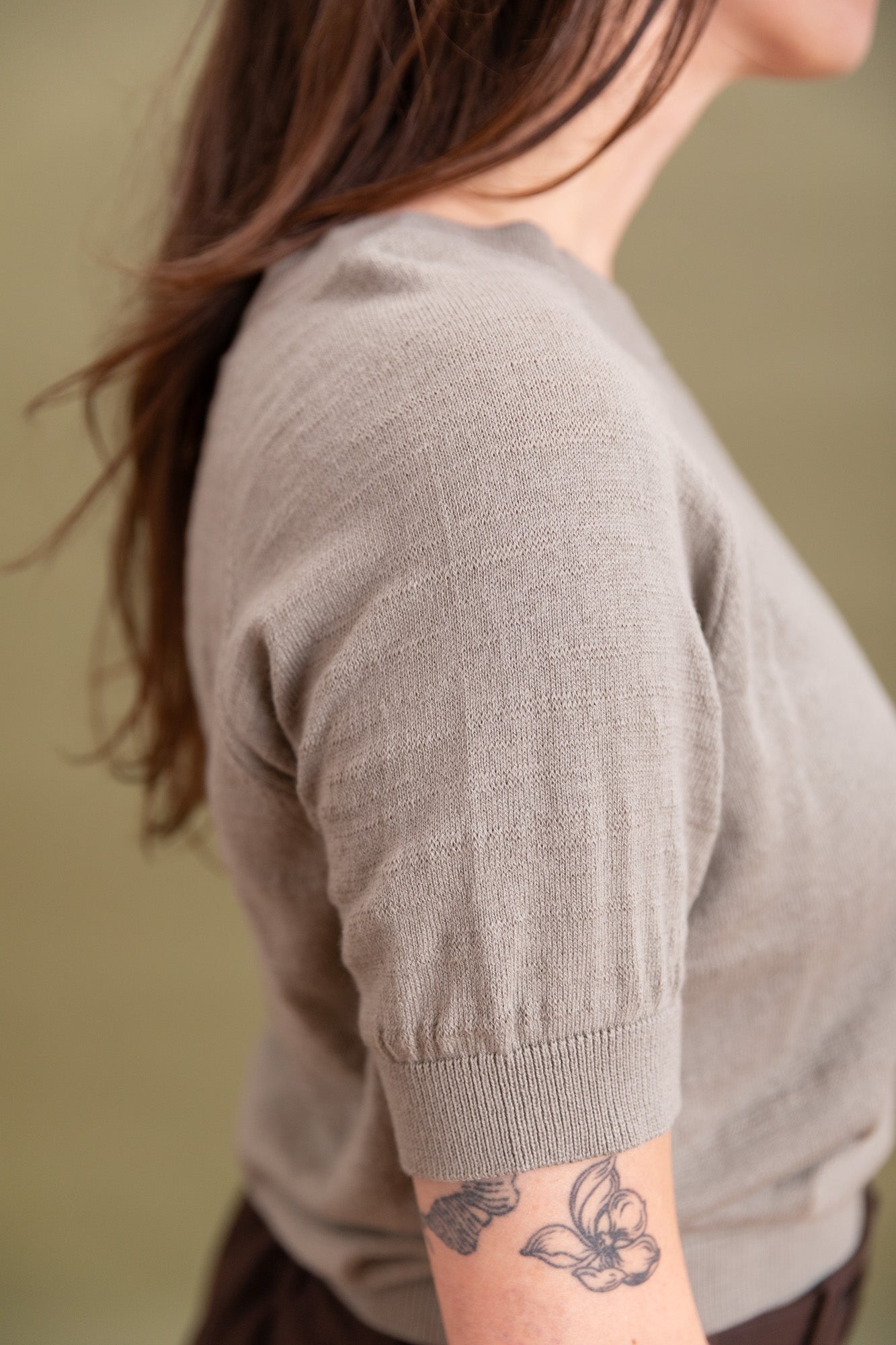 RAGLAN TEE IN FOG GREEN