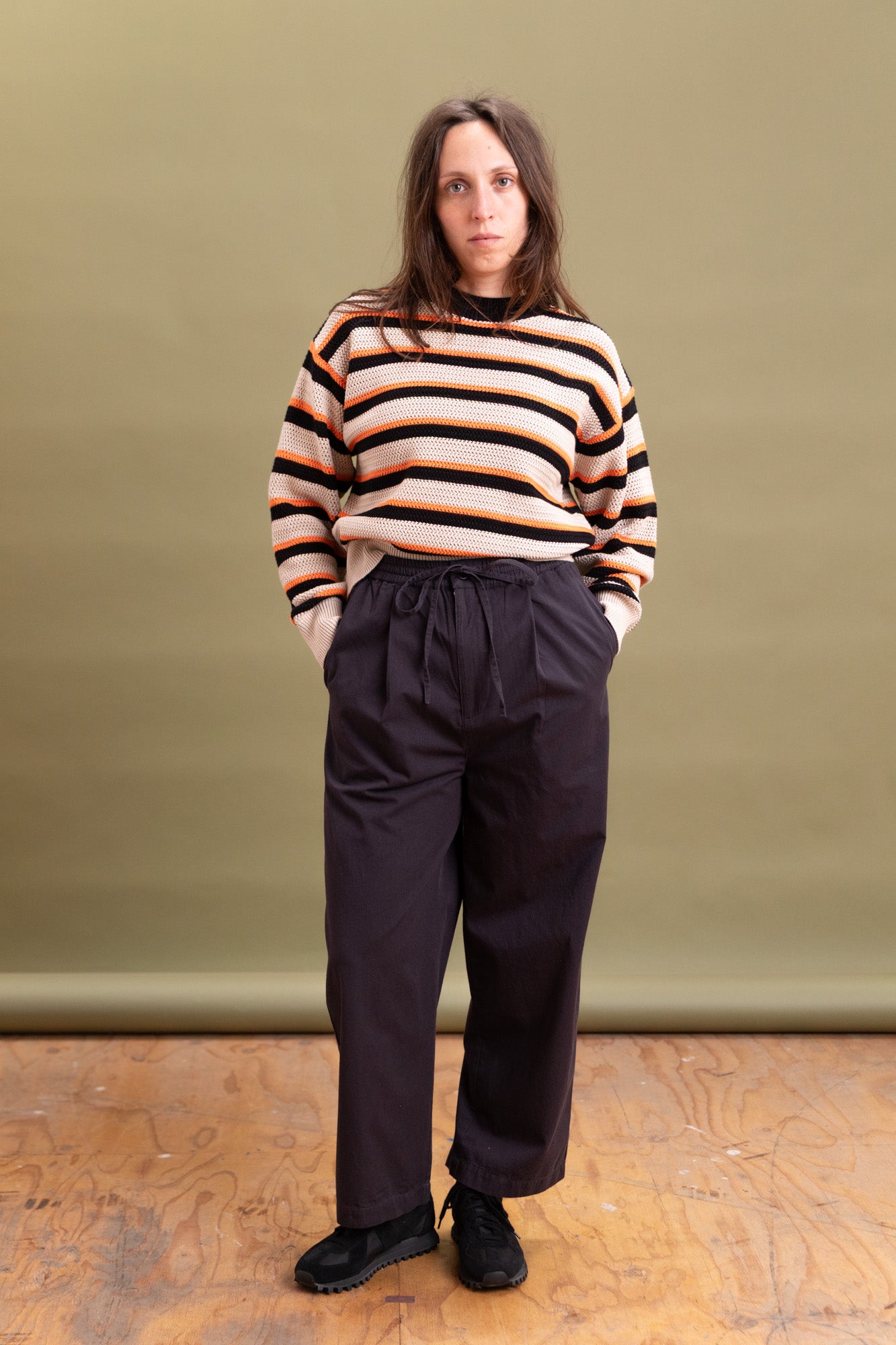 TIE TROUSER IN FADED BLACK