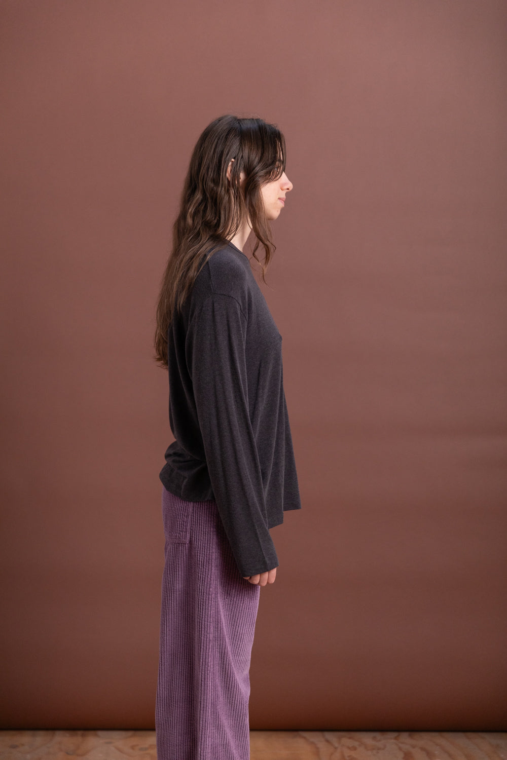 WOOL COTTON JERSEY T-SHIRT IN CHARCOAL