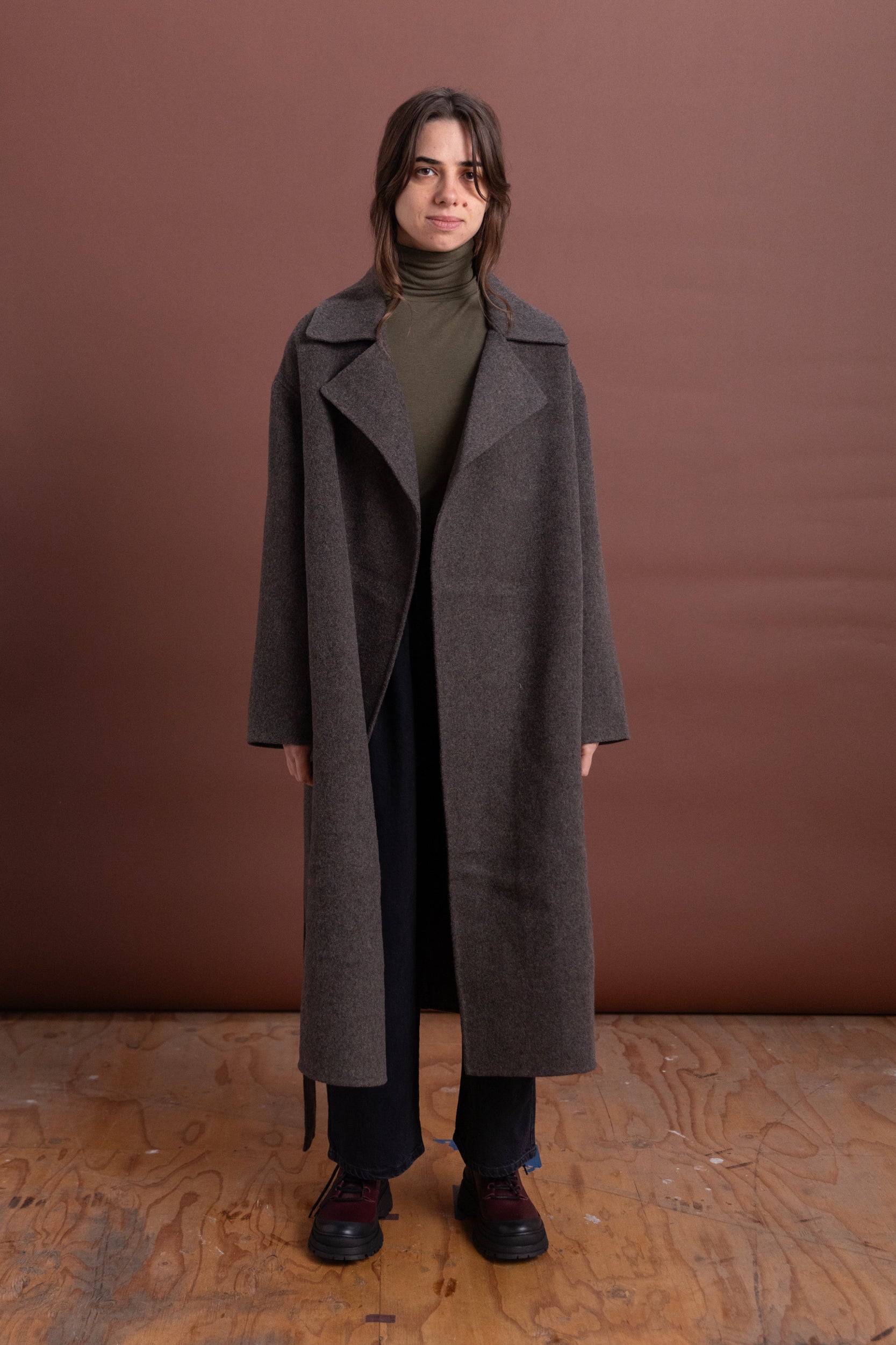 HANDMADE BELTED WOOL COAT IN BROWN