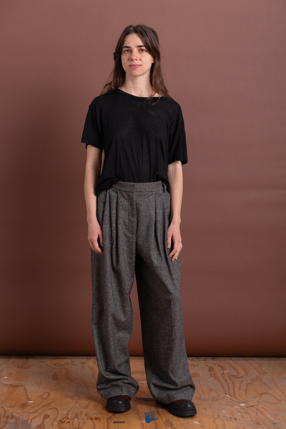 WOOL BLEND WIDE LEG PANTS IN GRAY