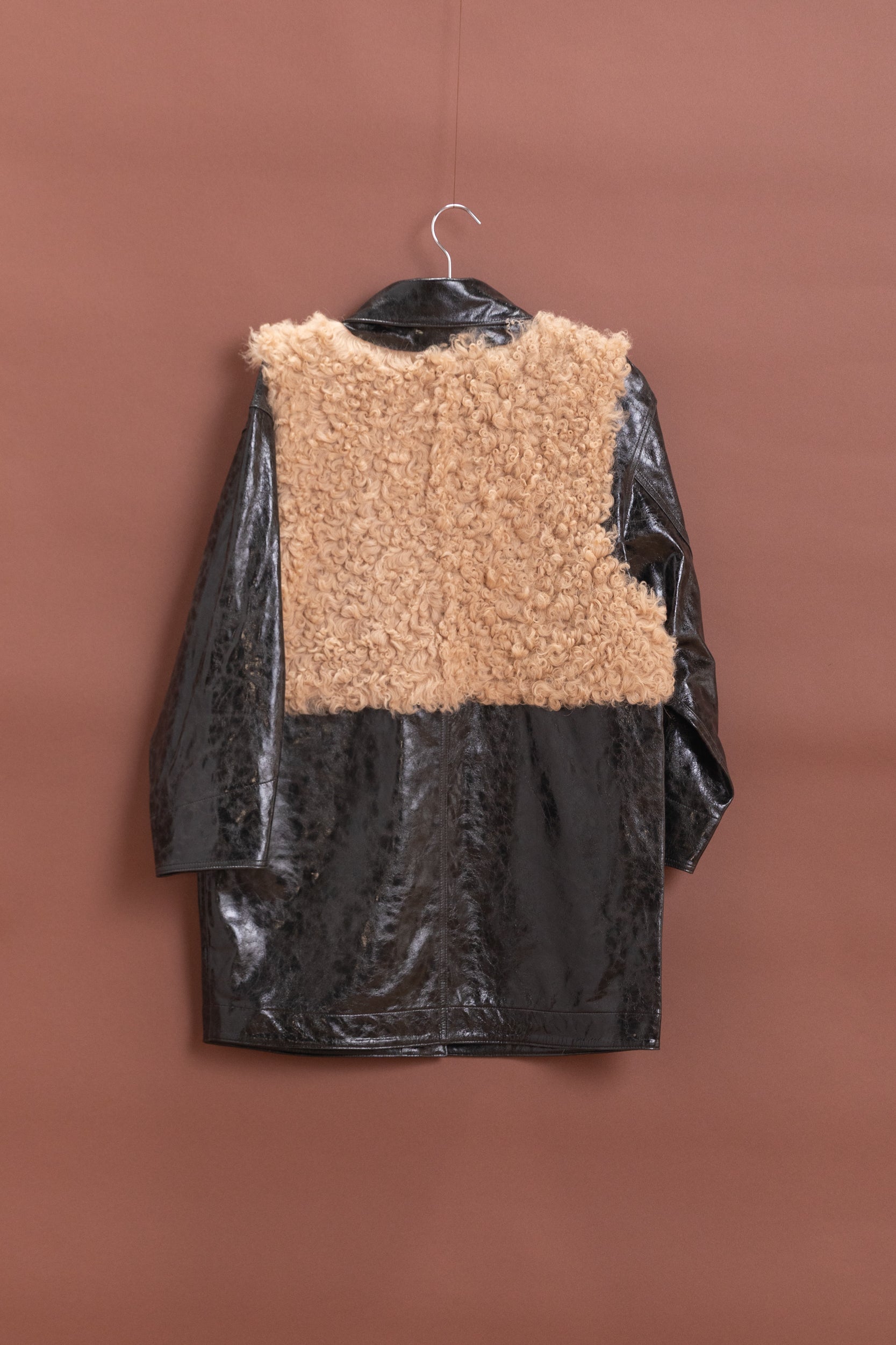 CHORE COAT IN BLACK PATENT SUEDE