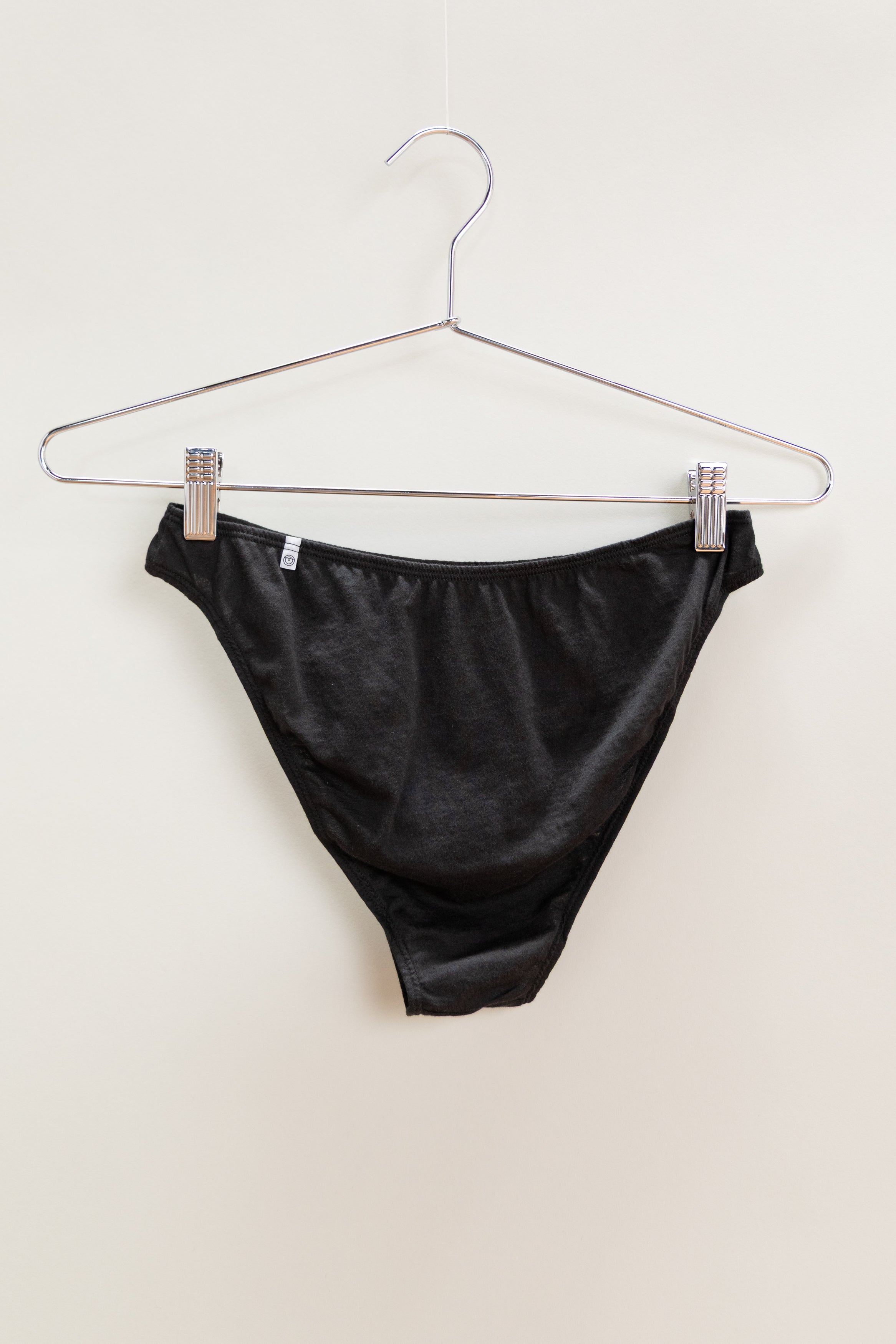 MID-RISE FRENCH CUT UNDIES IN MIDNIGHT