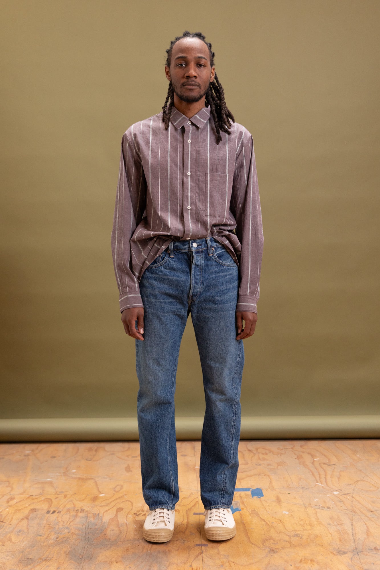 105 STANDARD SELVEDGE DENIM IN 2 YEAR WASH