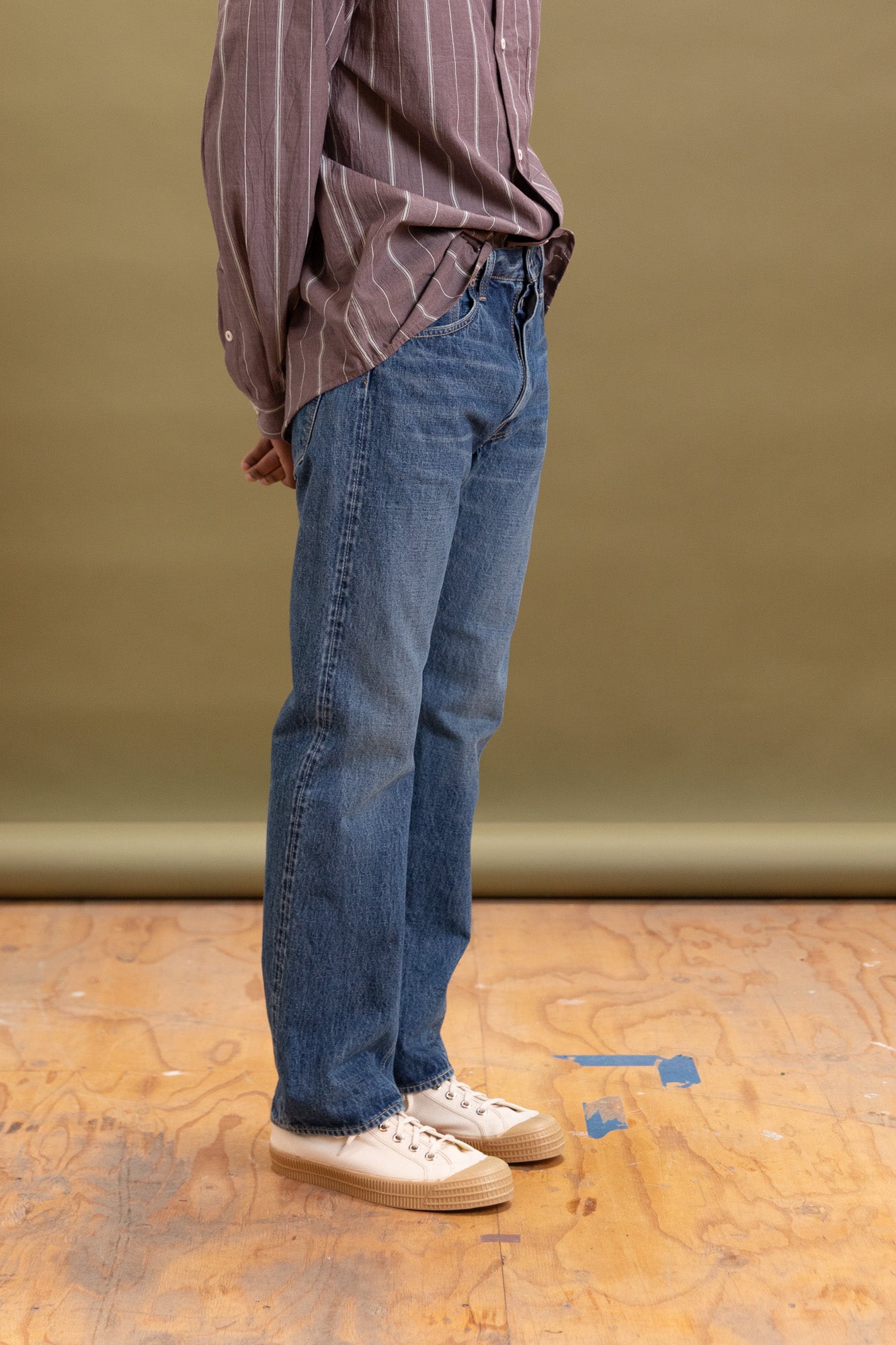 105 STANDARD SELVEDGE DENIM IN 2 YEAR WASH