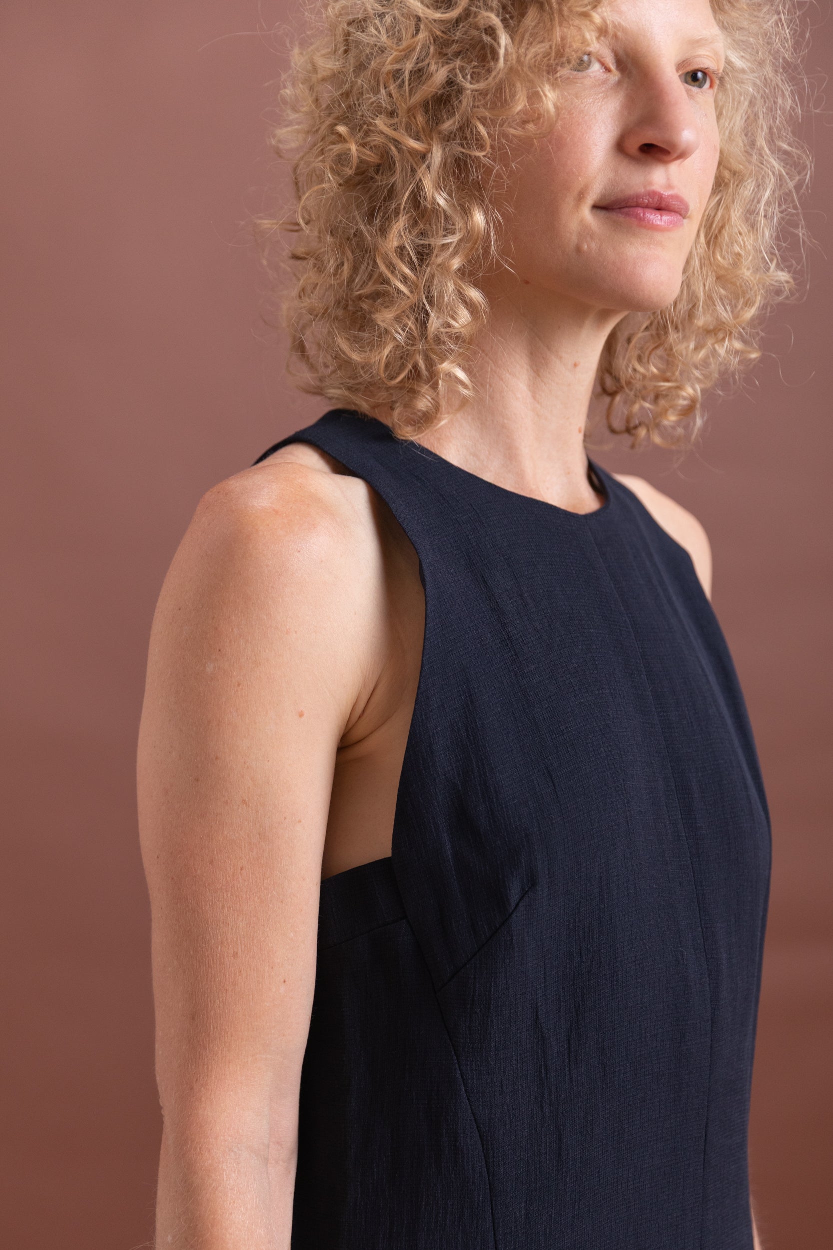 DAMON DRESS IN DEEP NAVY CRESPO