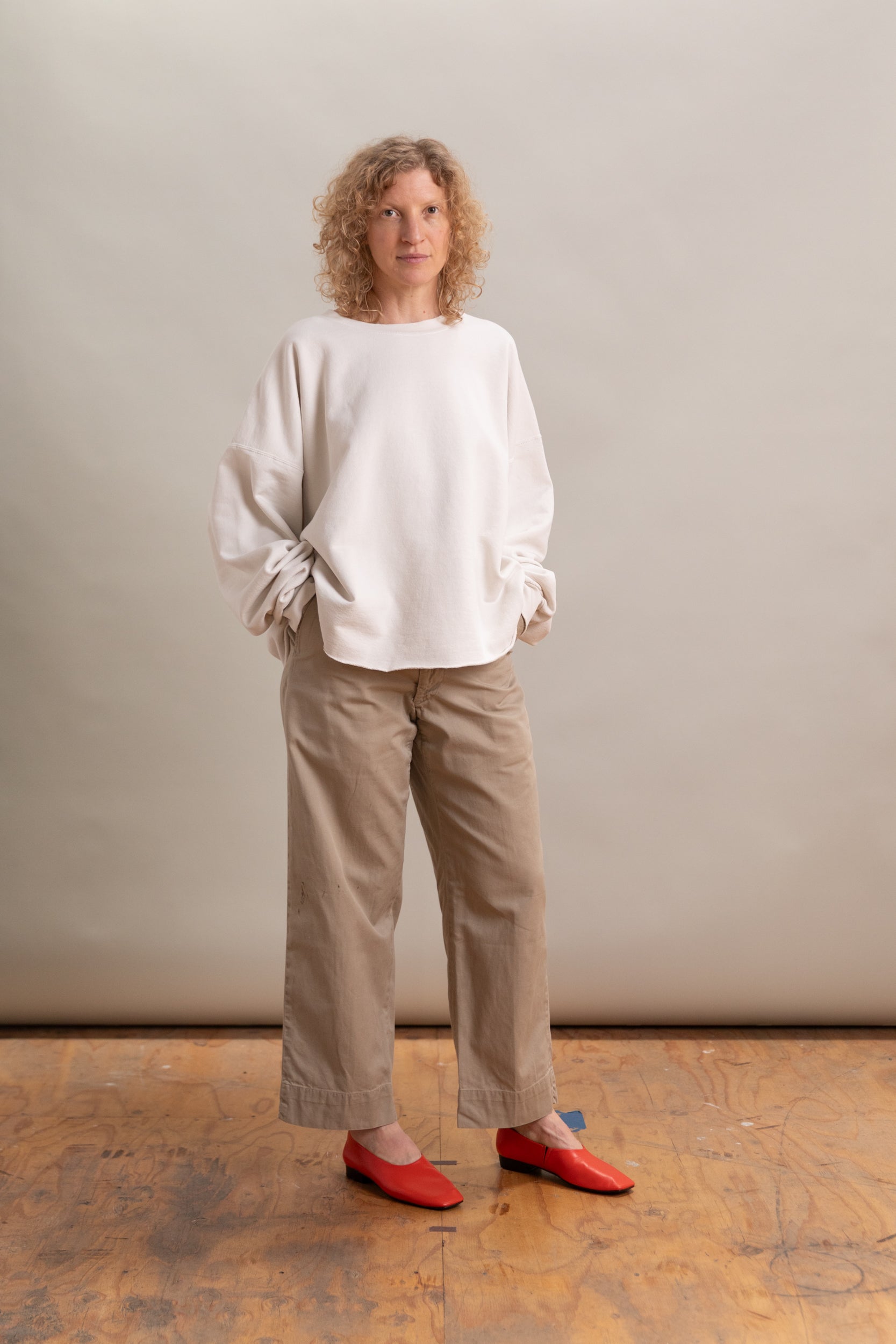 FONDER SWEATSHIRT IN DIRTY WHITE