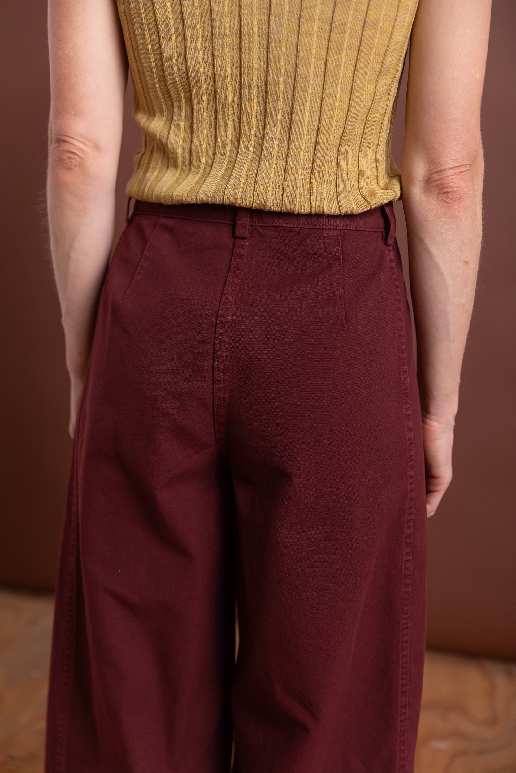 GARRA PANT IN WINE LIGHTWEIGHT CANVAS