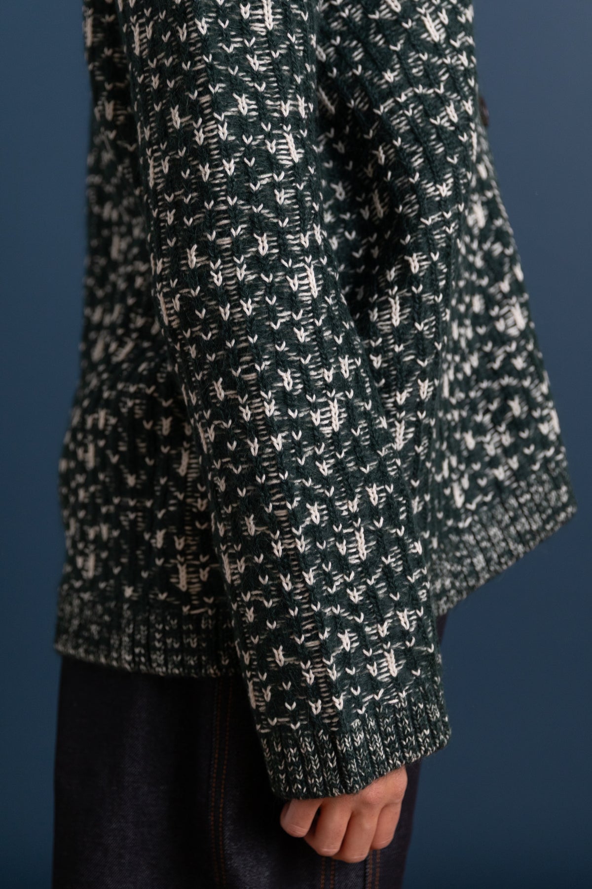 HEDDA CARDIGAN IN FOREST FAIRISLE