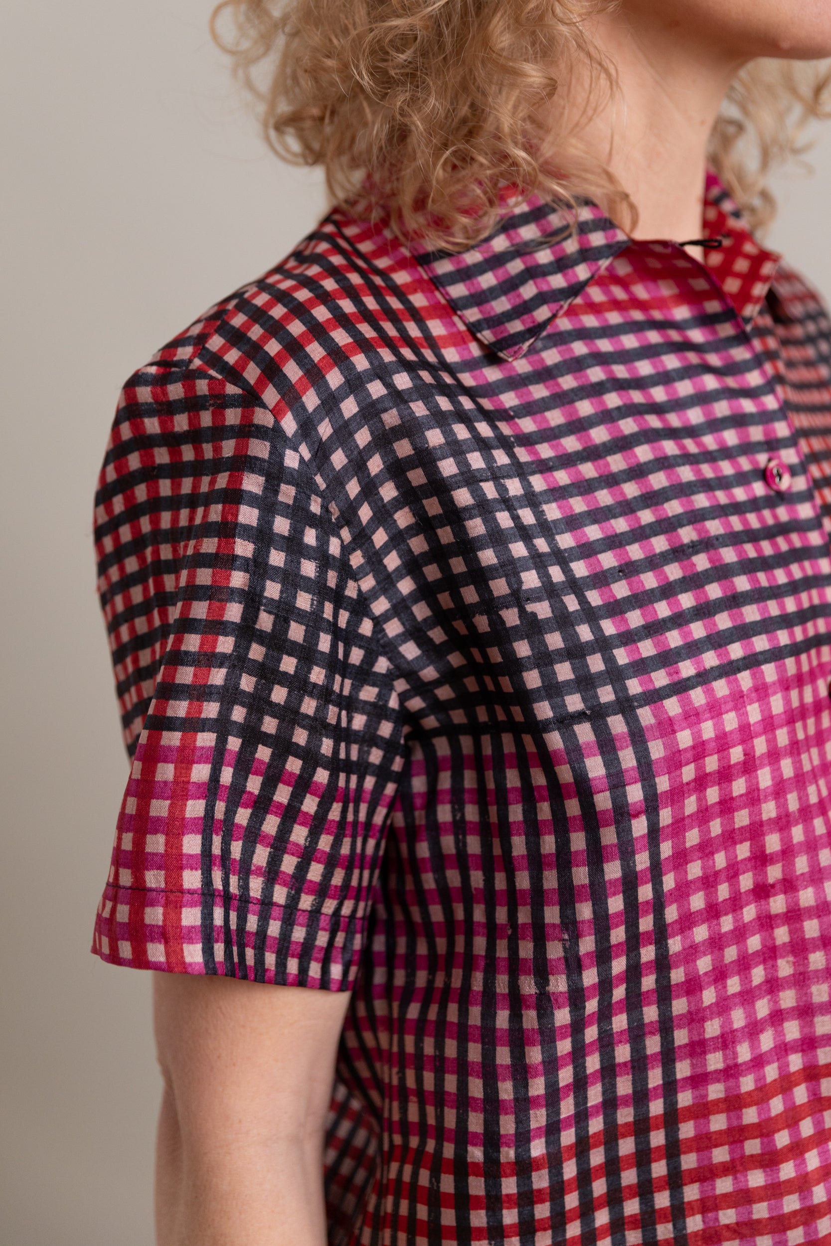 ROSS TOP IN PINK SILK CHECK