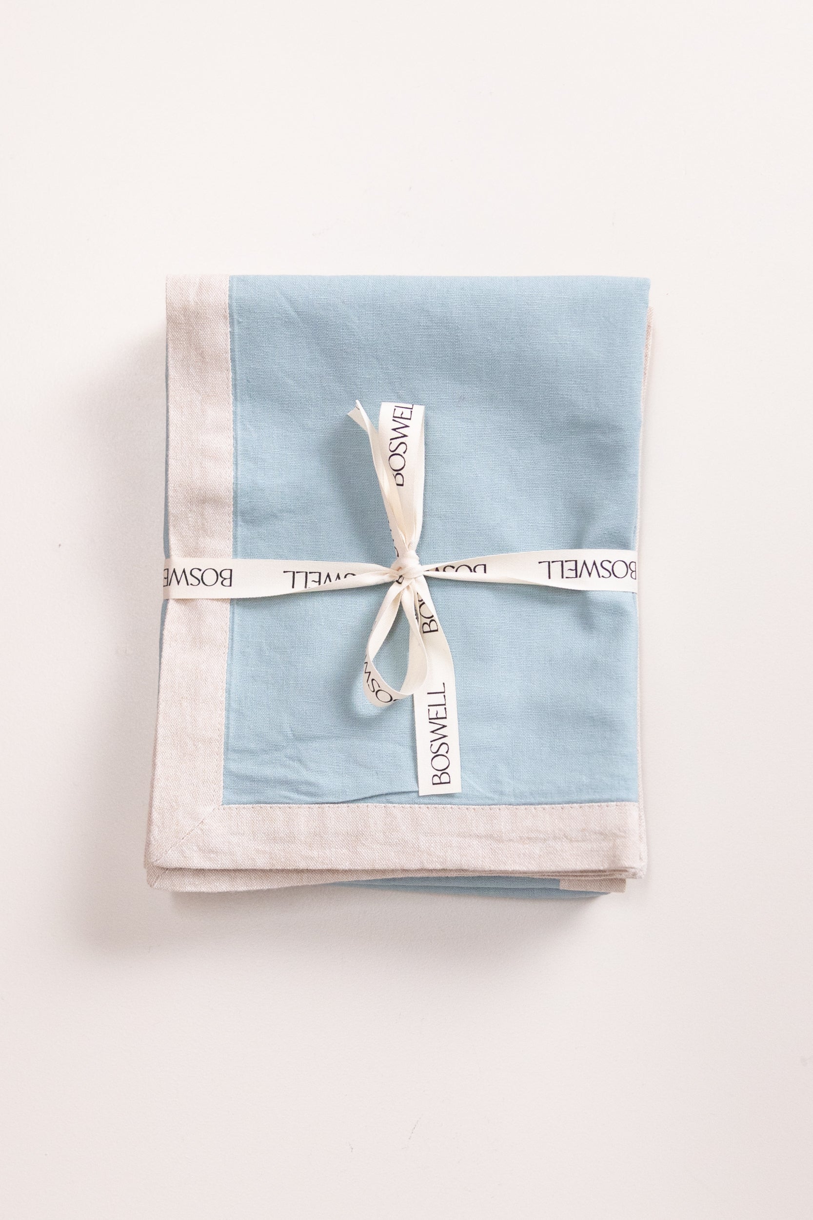 REVERSIBLE PLACEMAT IN BLUE - SET OF FOUR