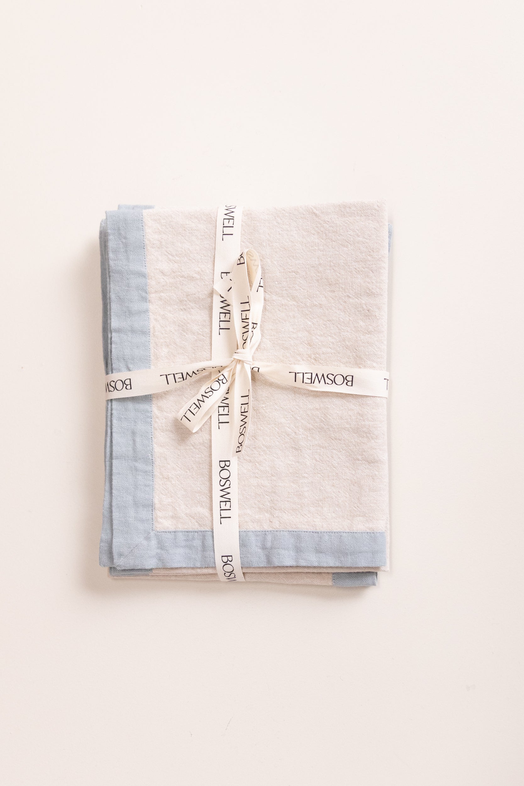 REVERSIBLE PLACEMAT IN CREAM - SET OF TWO