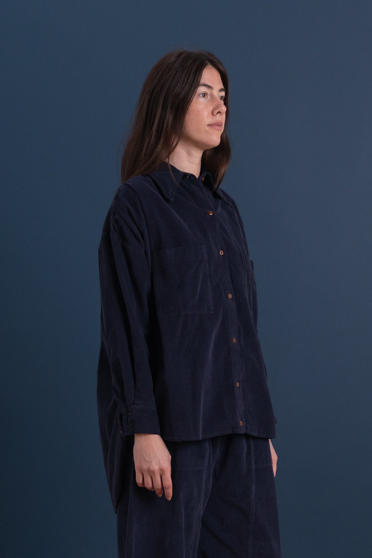 TALIA SHIRT IN NAVY CORD