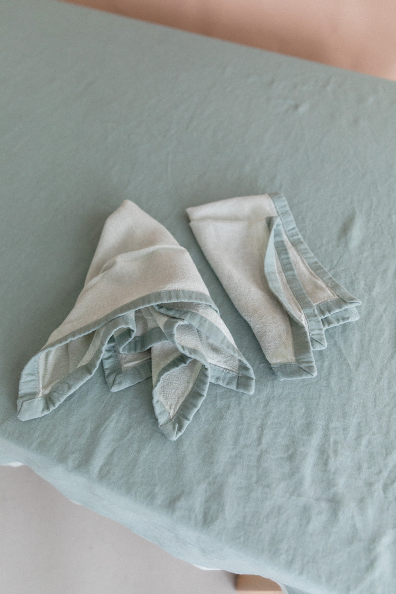 EDGED NAPKINS IN MOSS LINEN - SET OF TWO