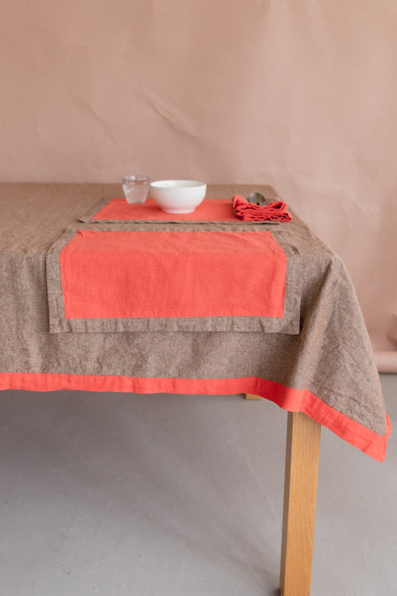 REVERSIBLE PLACEMAT IN POPPY - SET OF FOUR