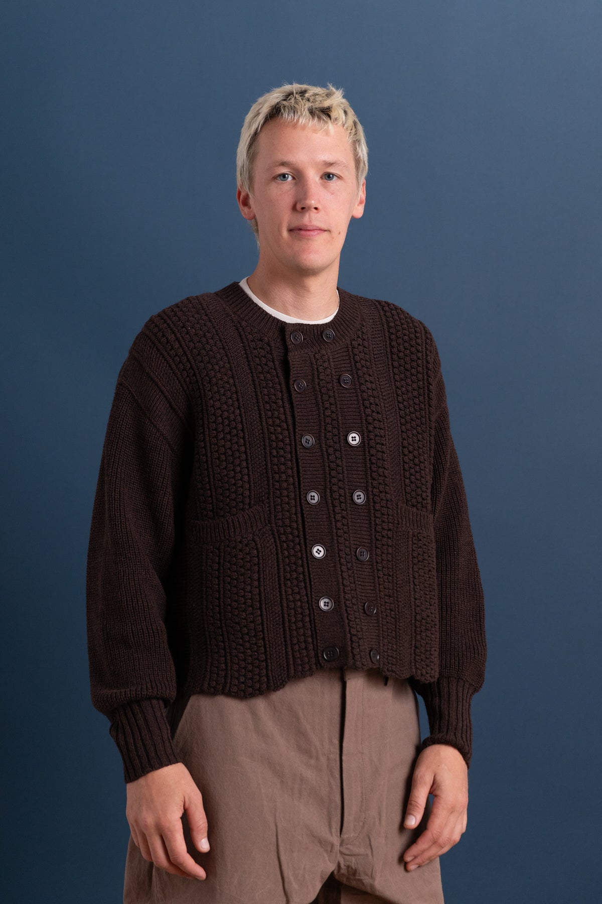 LOT 506 DOUBLE BREASTED CARDIGAN IN BROWN