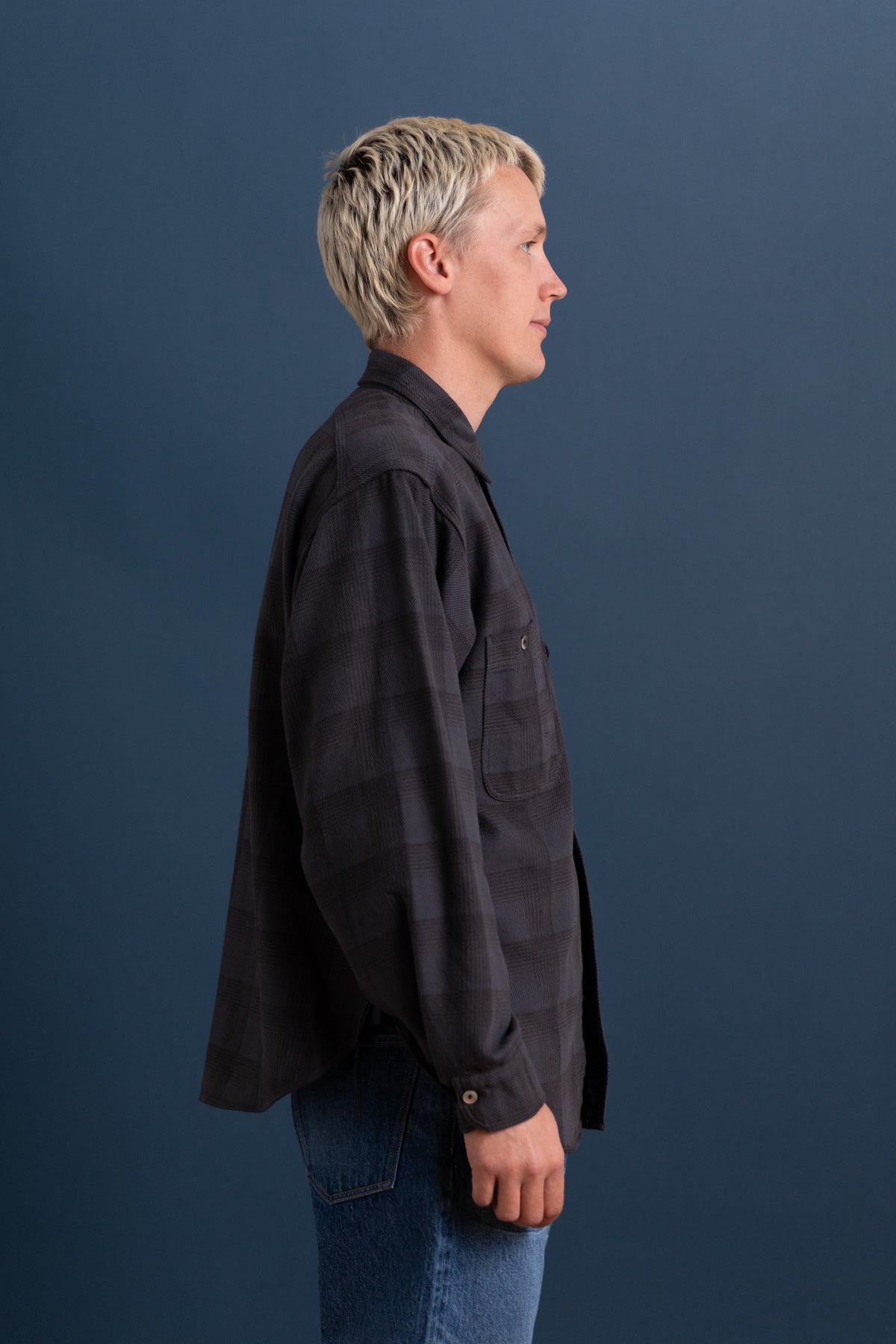 LOT 111 WORK SHIRT IN CHARCOAL