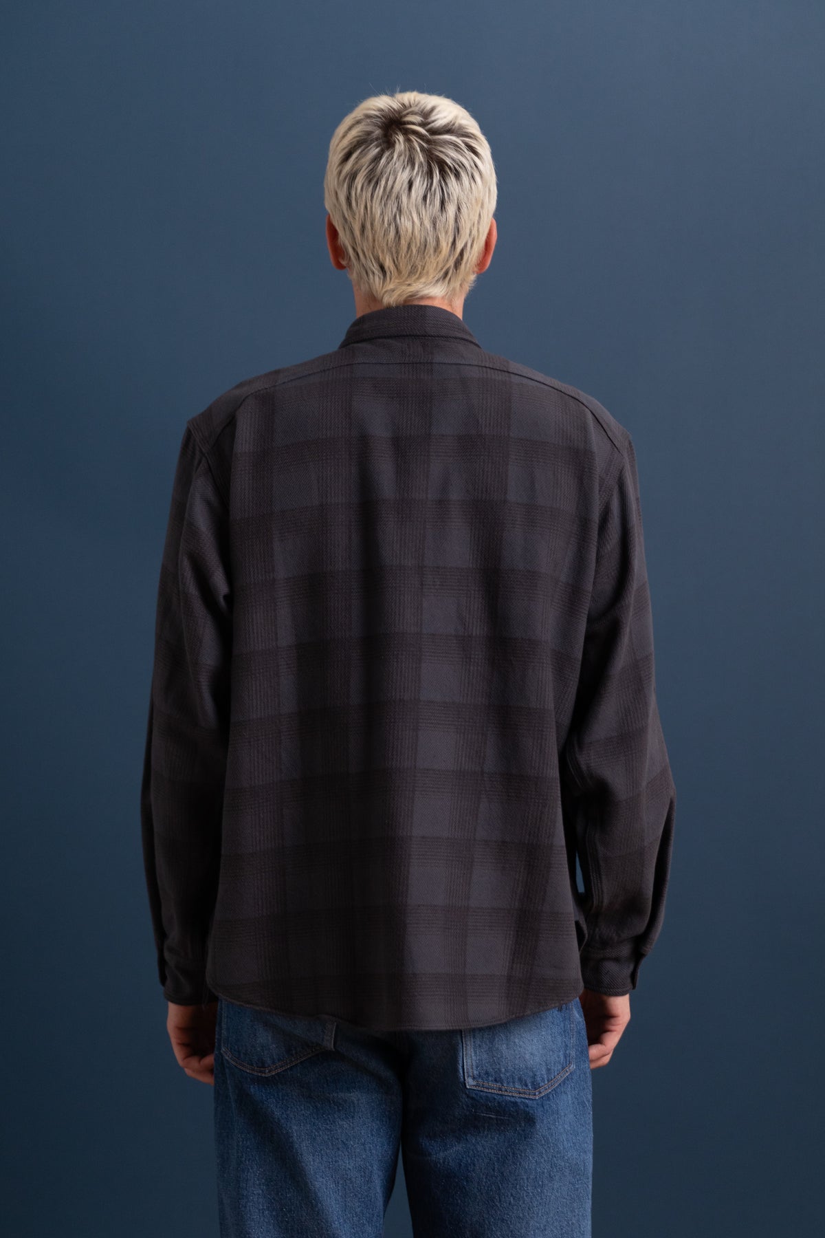 LOT 111 WORK SHIRT IN CHARCOAL