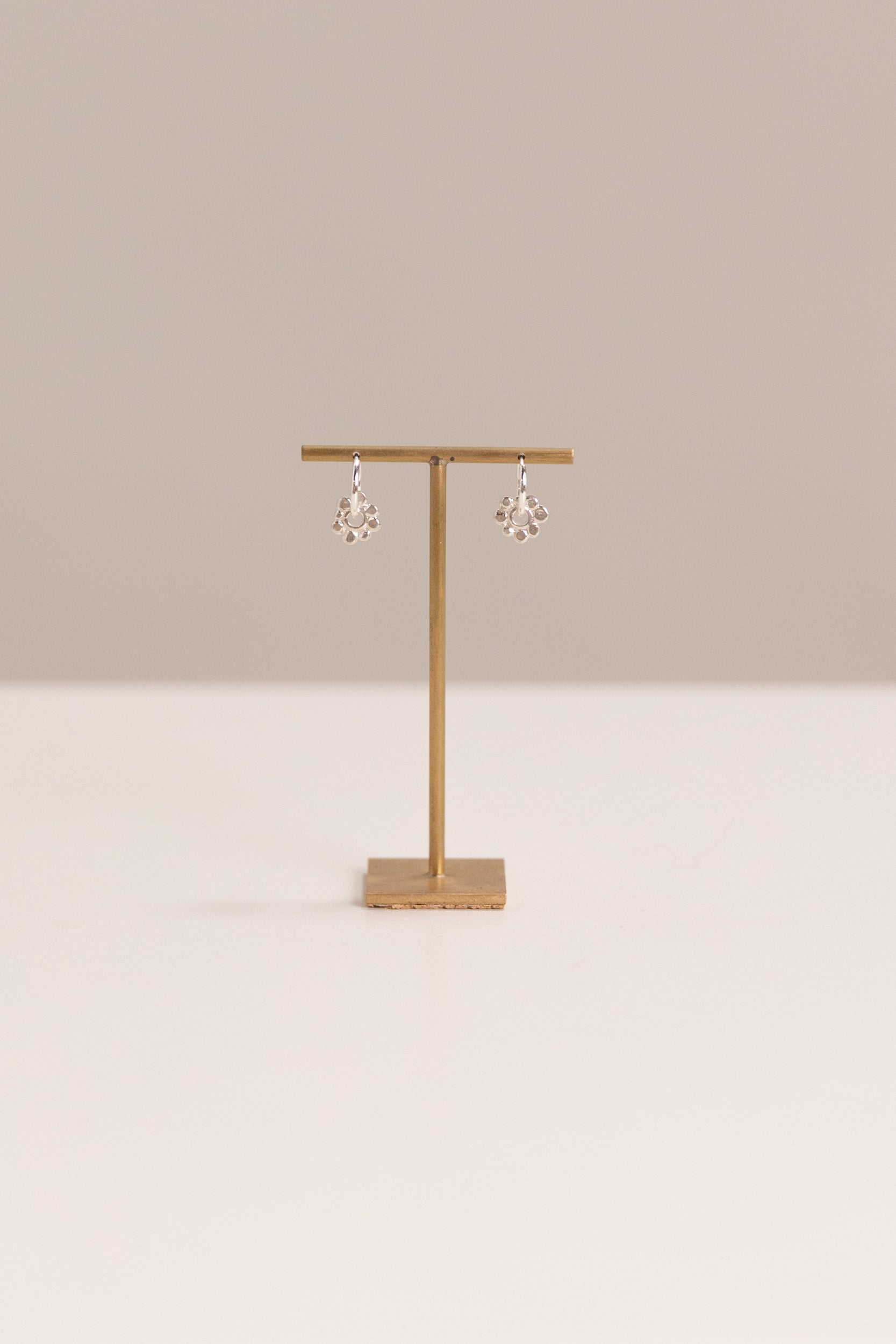 FLORA EARRINGS IN SILVER