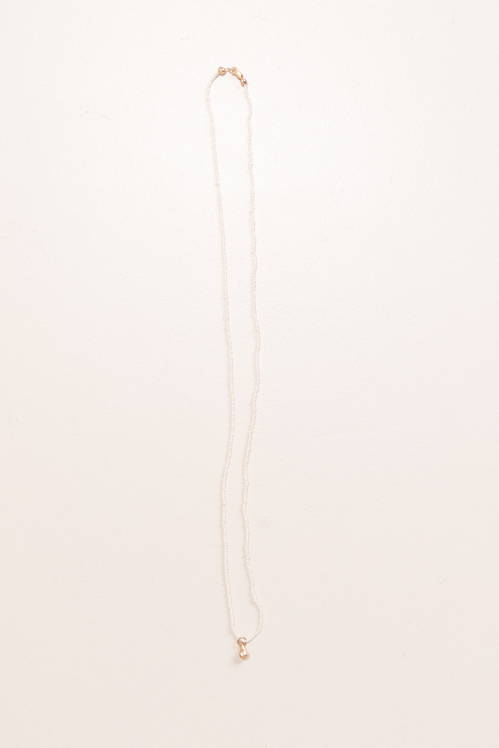 MIST SEED PEARL STRAND