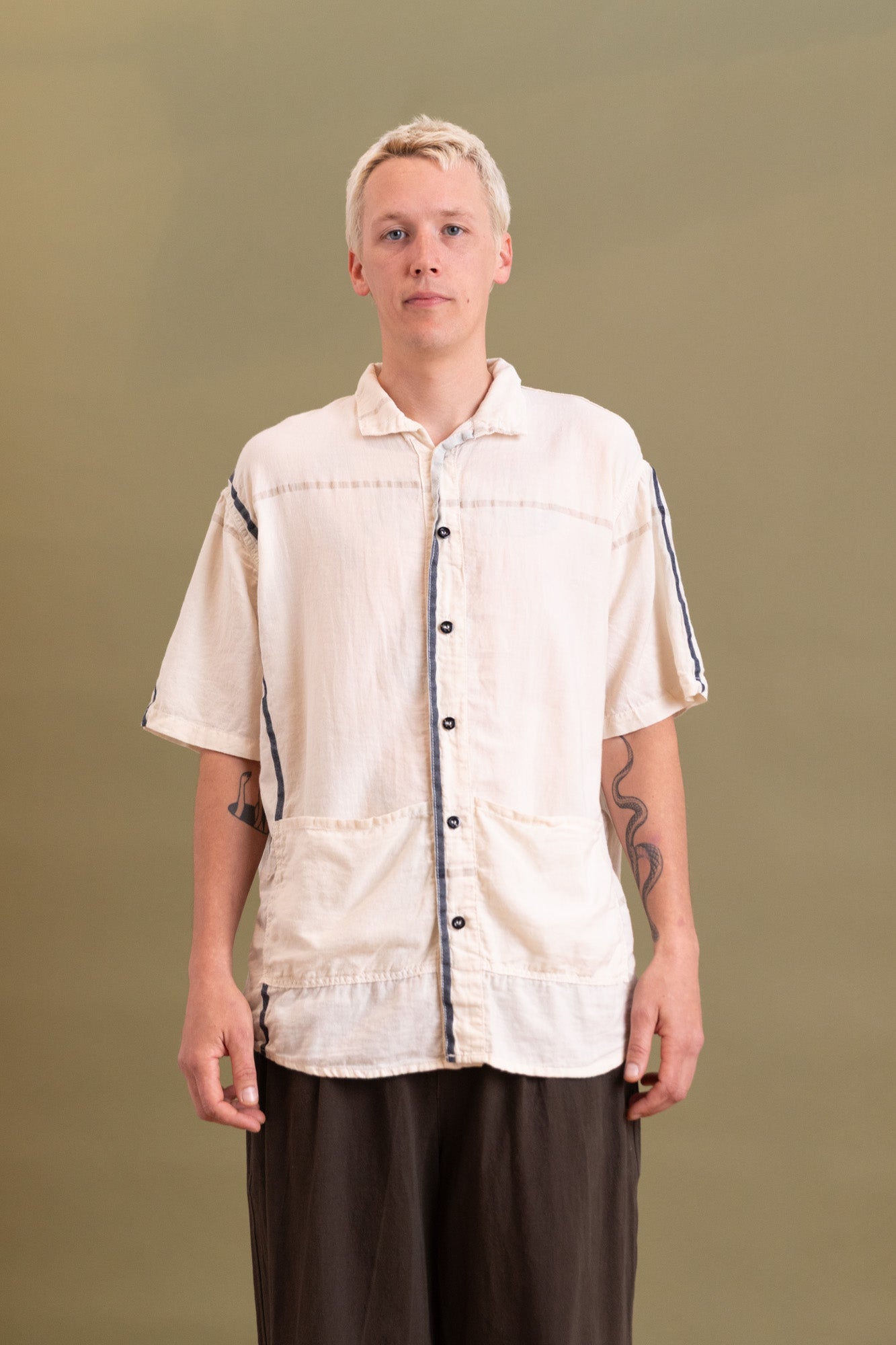 SHORT SLEEVE FLIPPED COLLAR SHIRT IN RINSED HANDKERCHIEF CHECK