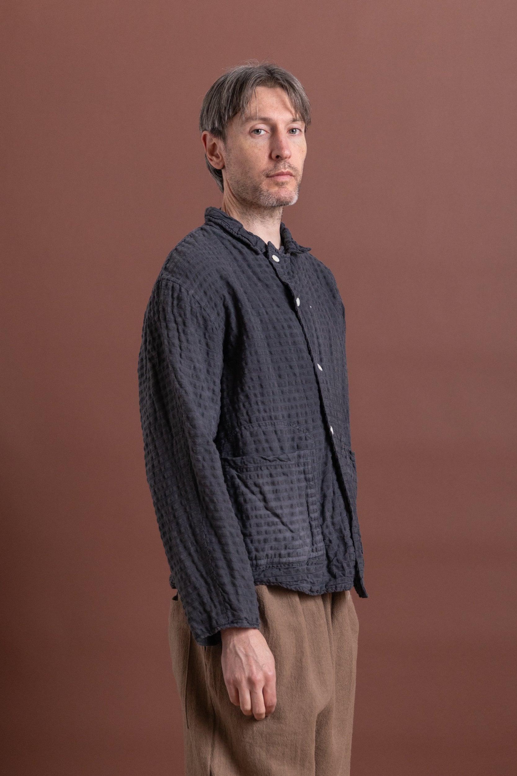 TWO:ONE BUTTERFLY JACKET IN CHESTNUT DYED WOOL COTTON SEERSUCKER