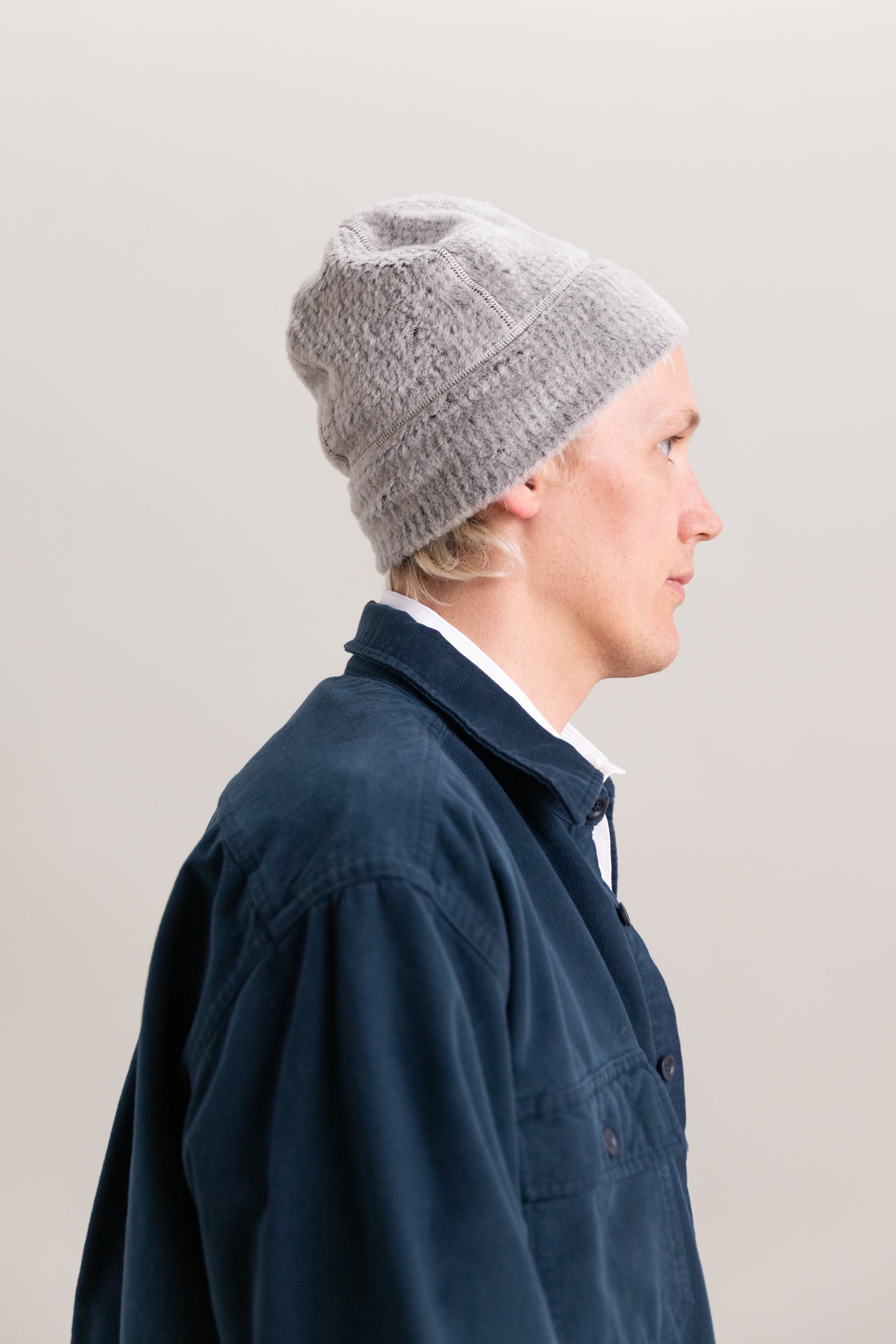 HIGH LOFT WOOL BEANIE IN SILVER CREME