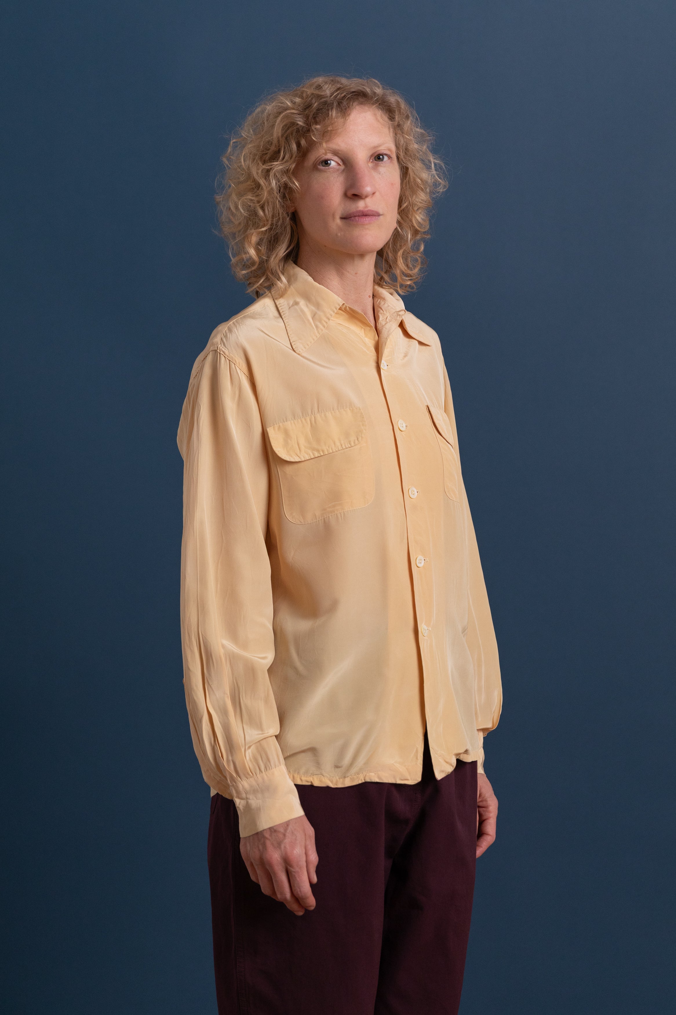 VINTAGE BUTTON UP SHIRT 15