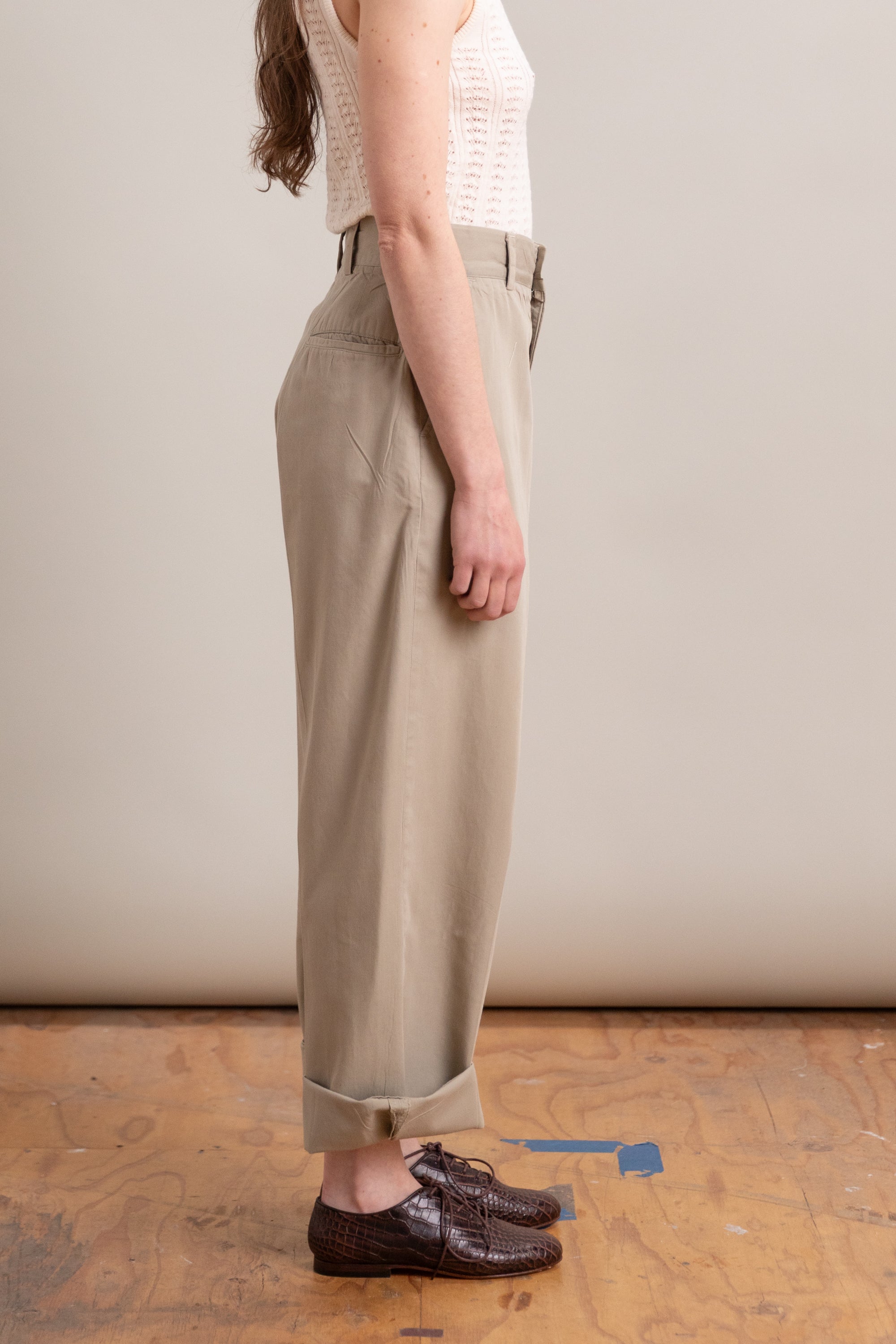 VINTAGE KHAKI PANTS, 27x29