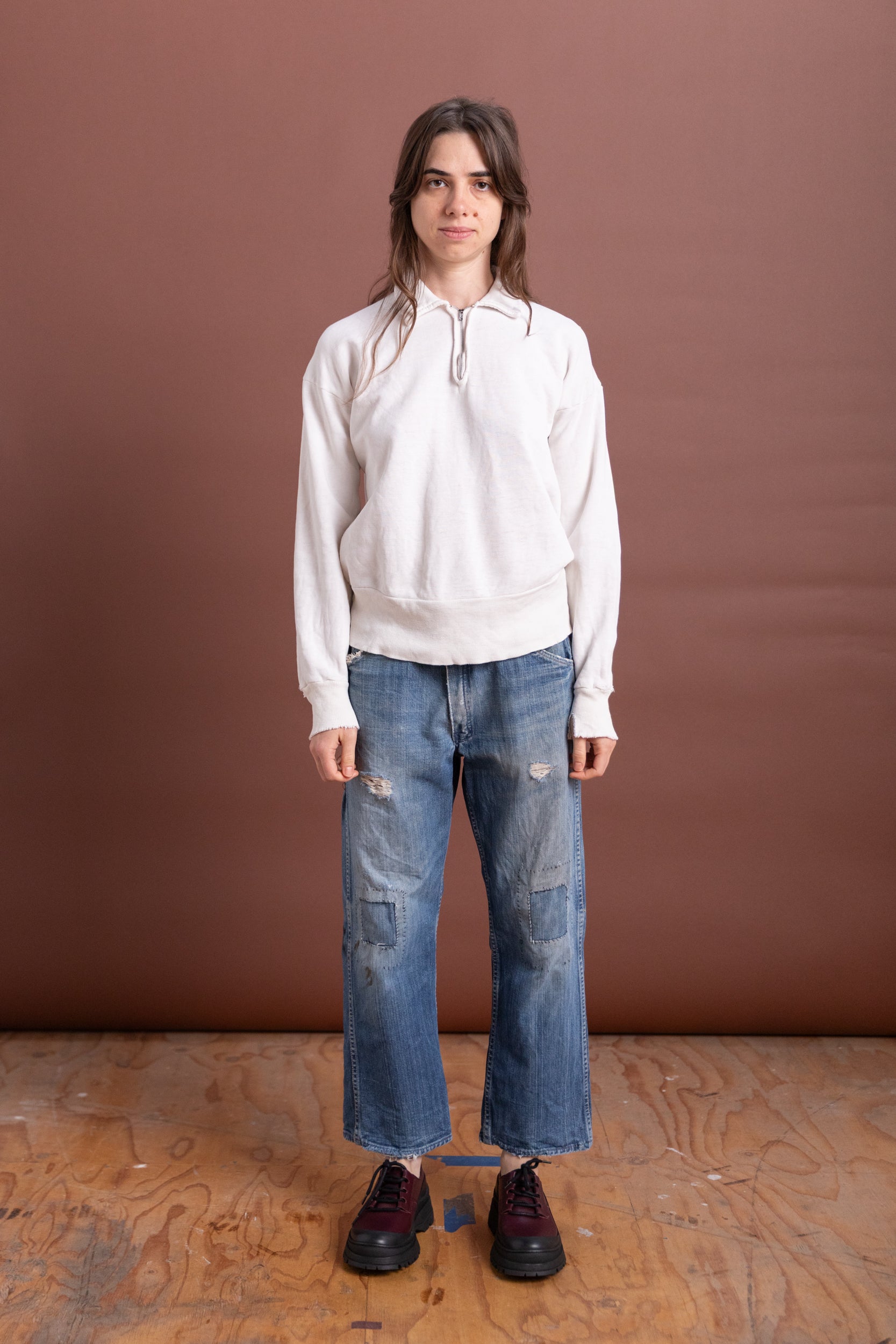 VINTAGE WHITE SWEATSHIRT 06